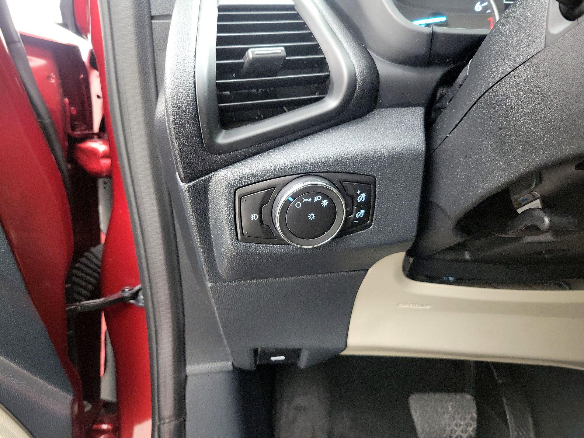 Thumbnail: 2019 Ford EcoSport - 13