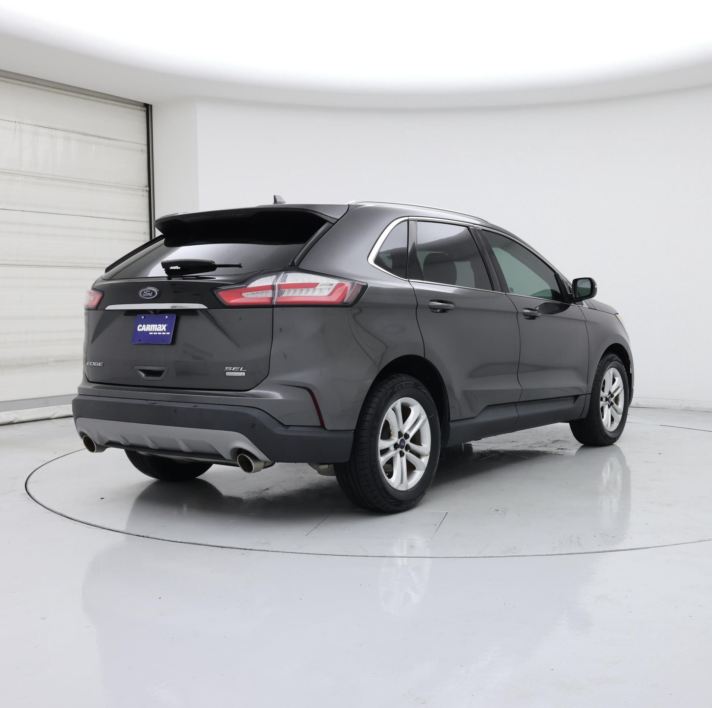 Thumbnail: 2019 Ford Edge - 8