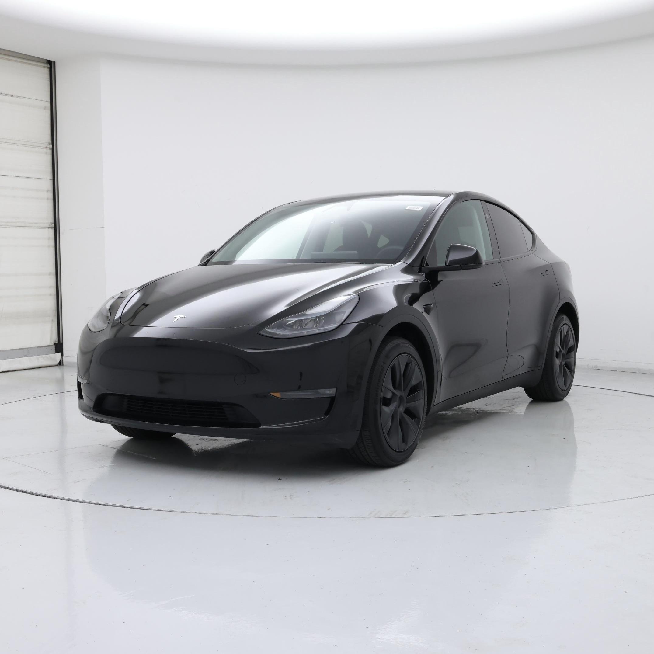 Thumbnail: 2024 Tesla Model Y - 4
