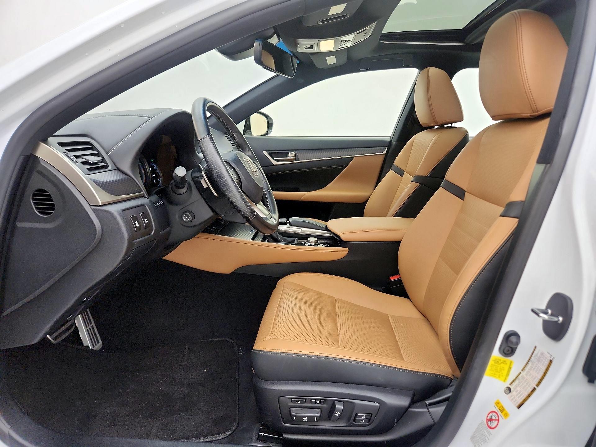 Thumbnail: 2017 Lexus GS - 11