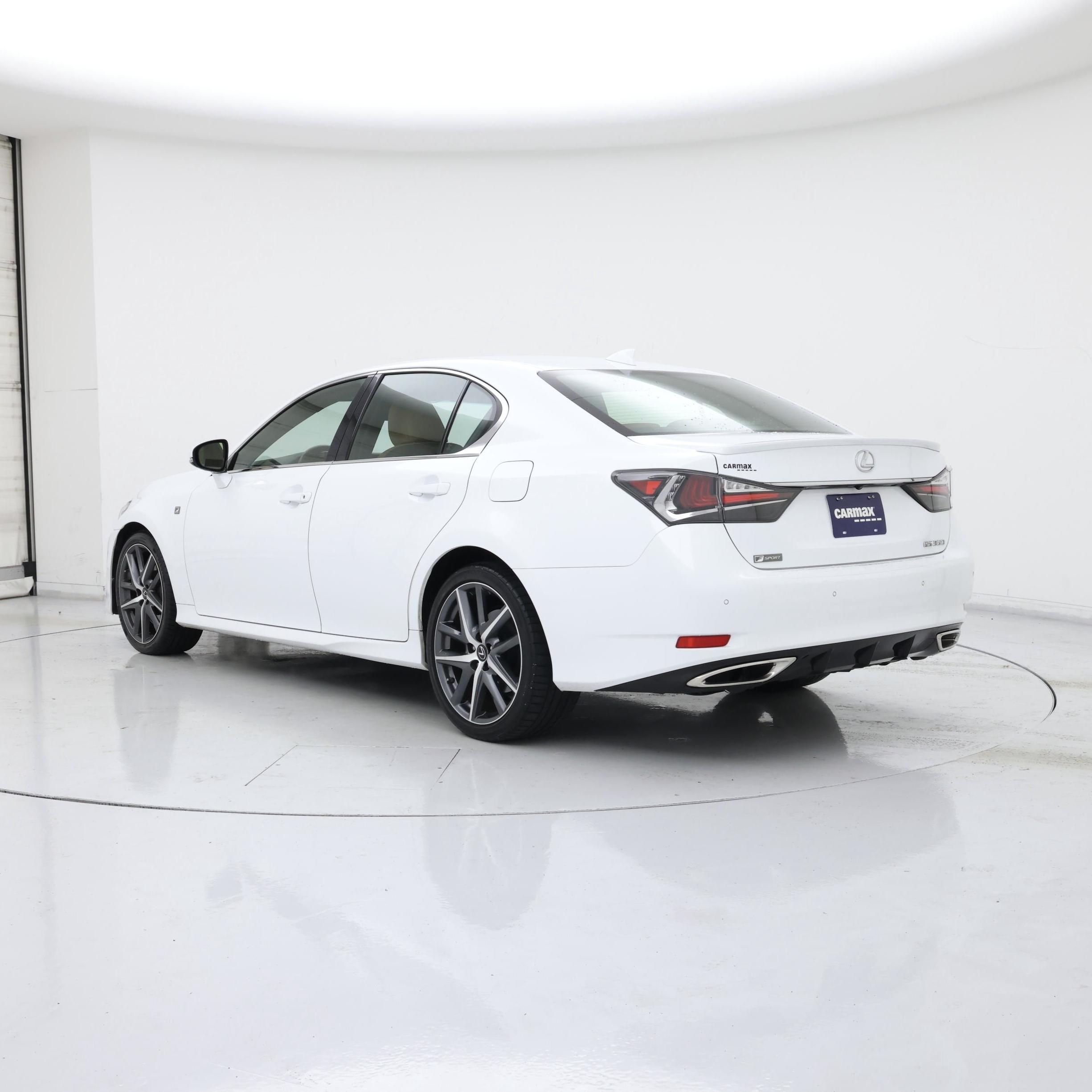 Thumbnail: 2017 Lexus GS - 2