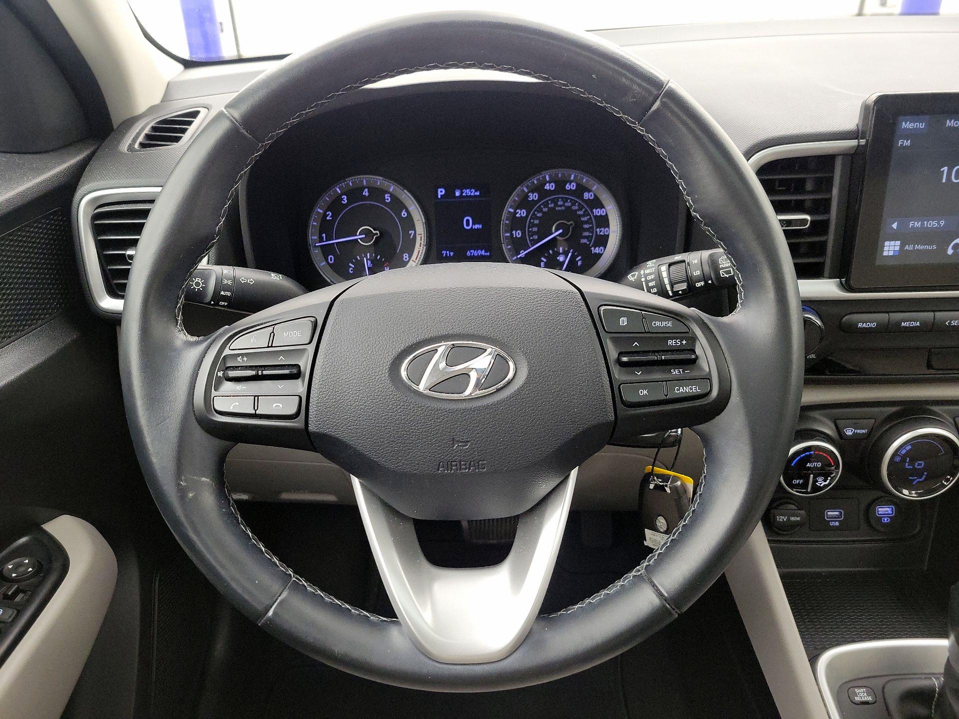 Thumbnail: 2020 Hyundai Venue - 10