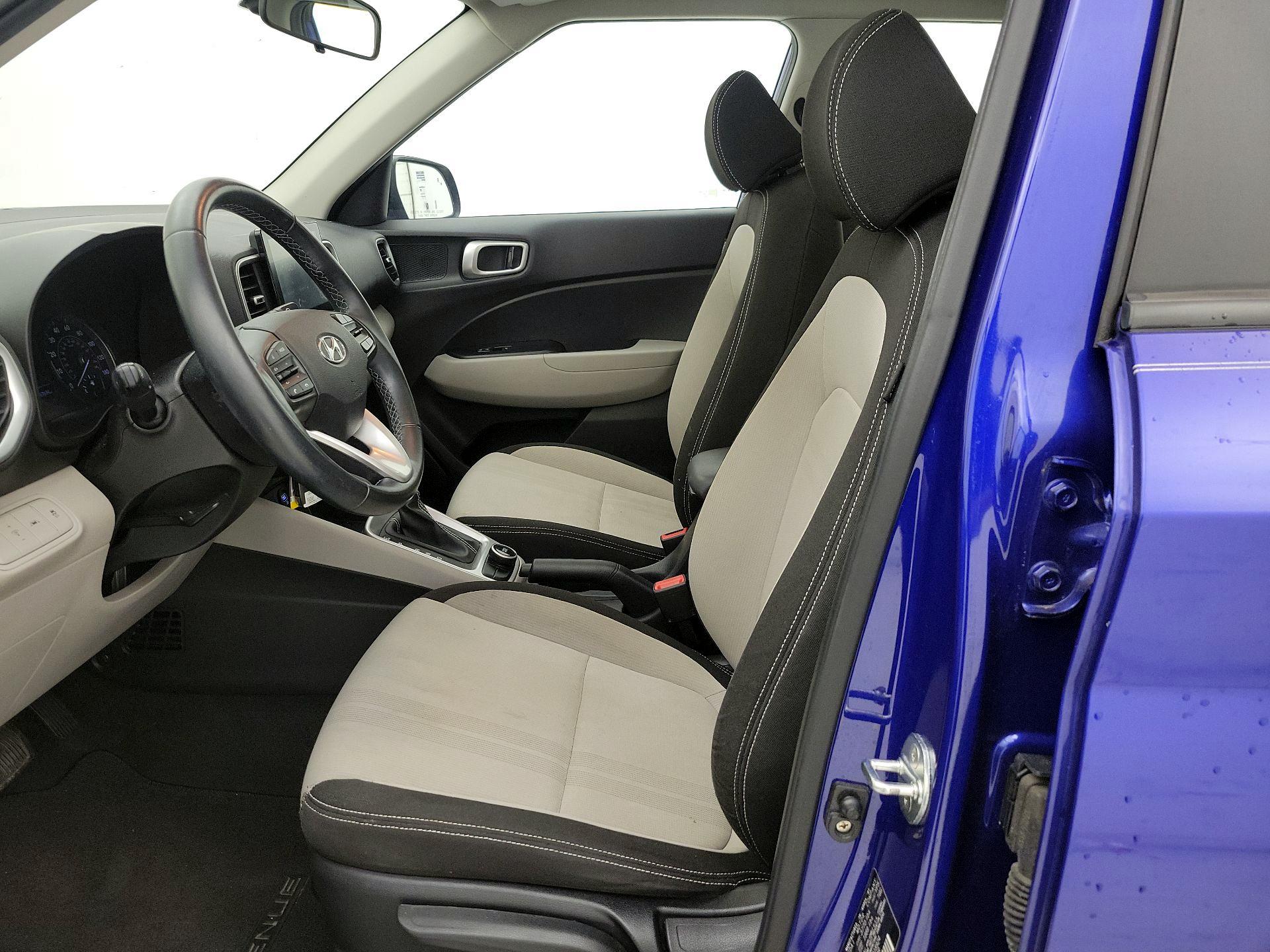 Thumbnail: 2020 Hyundai Venue - 11