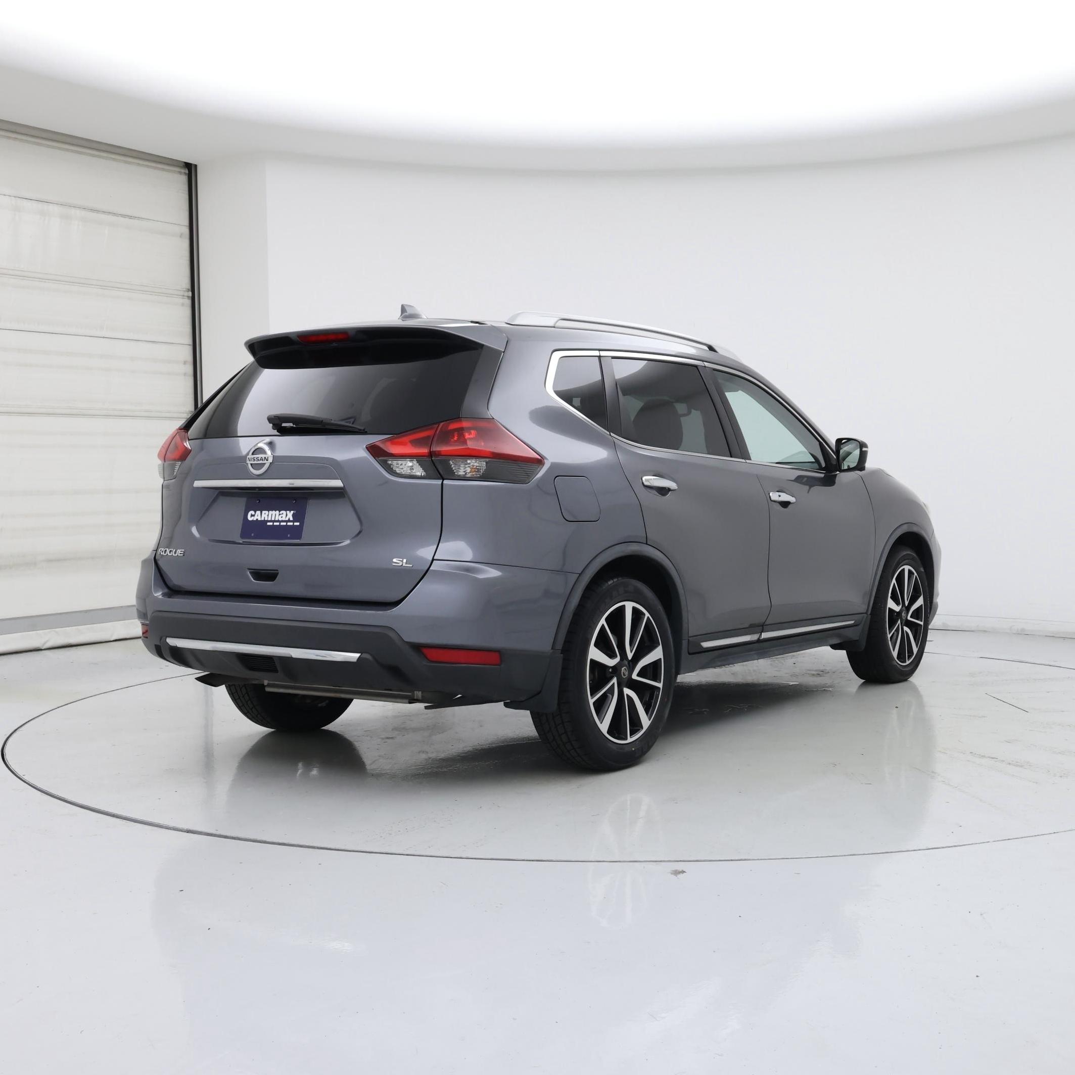 Thumbnail: 2018 Nissan Rogue - 8