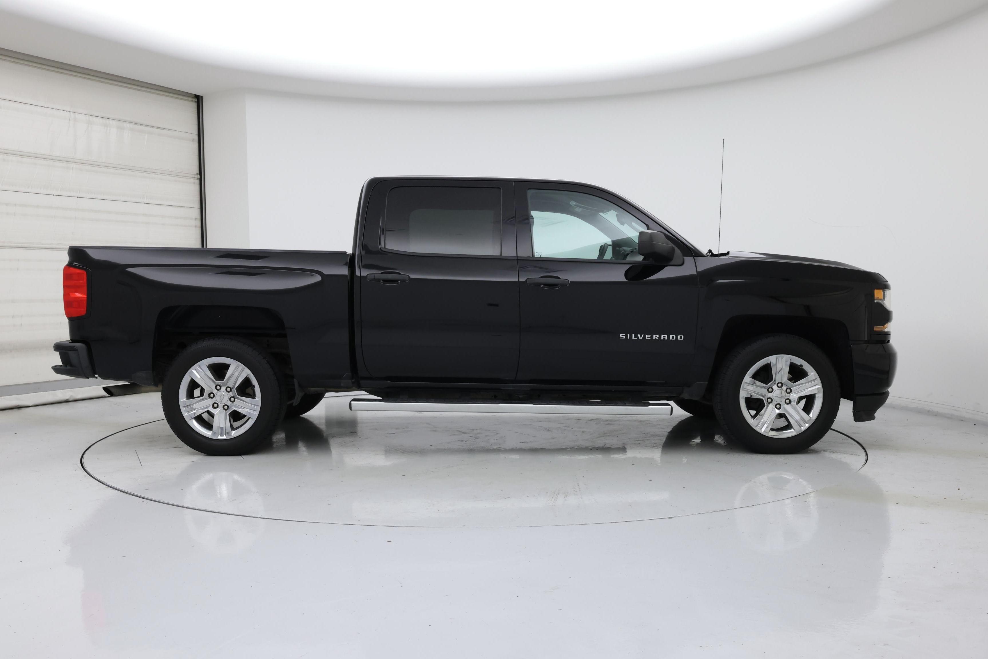 Thumbnail: 2018 Chevrolet Silverado 1500 - 7