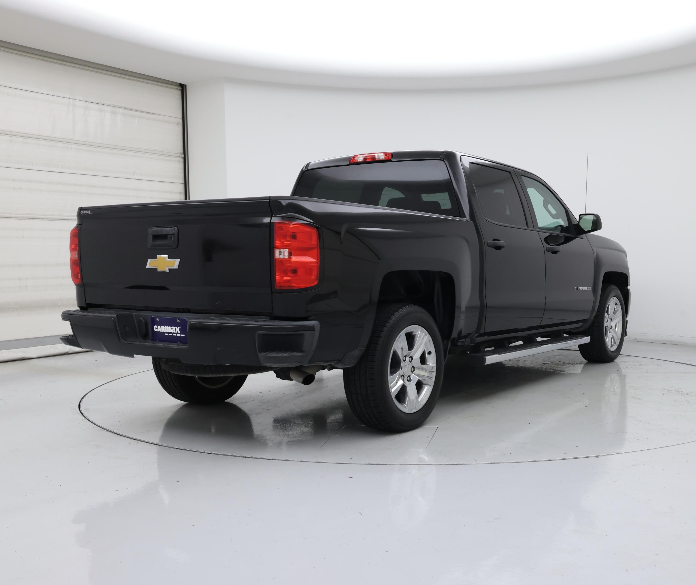 Thumbnail: 2018 Chevrolet Silverado 1500 - 8