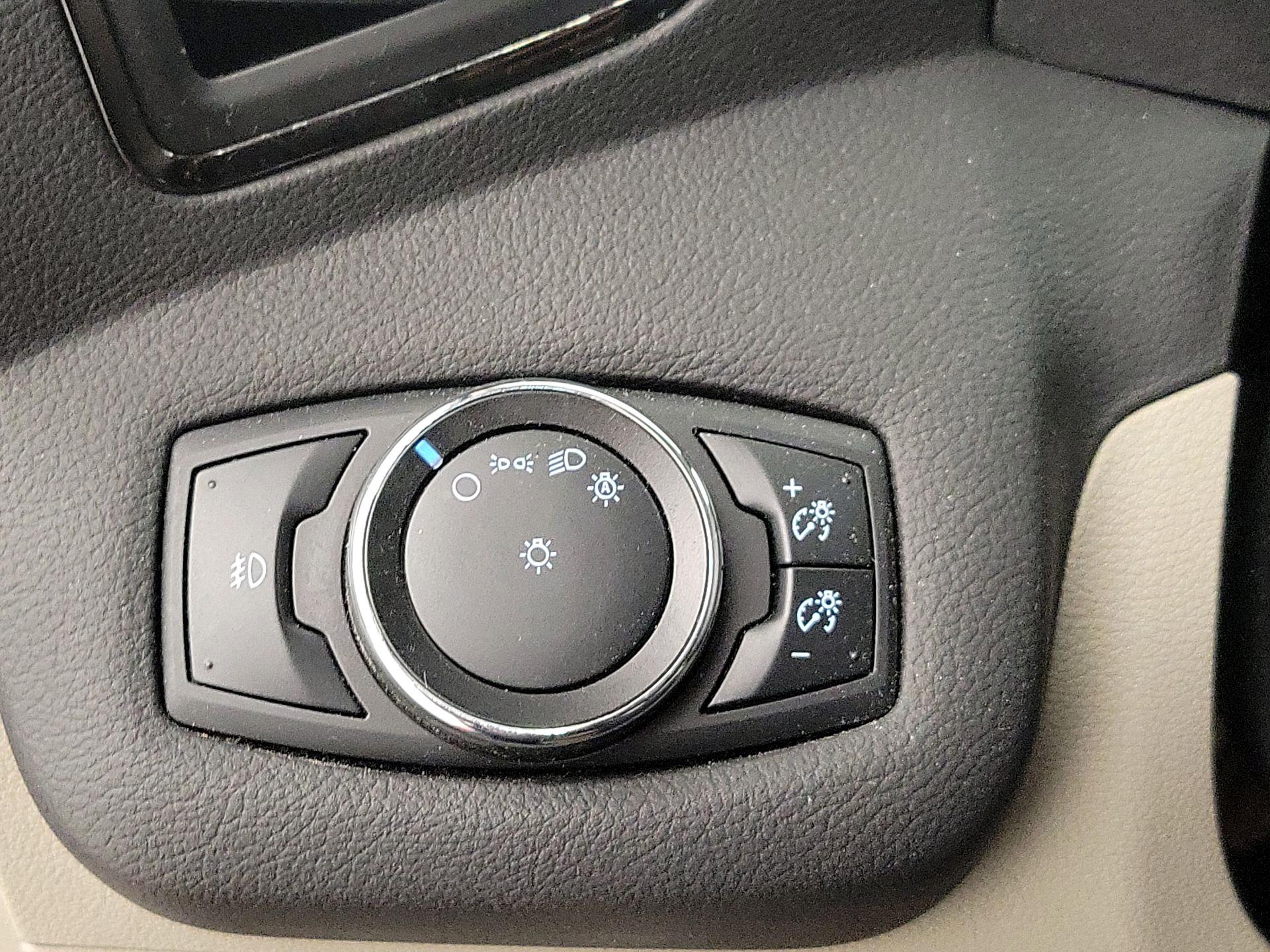 Thumbnail: 2014 Ford Escape - 13