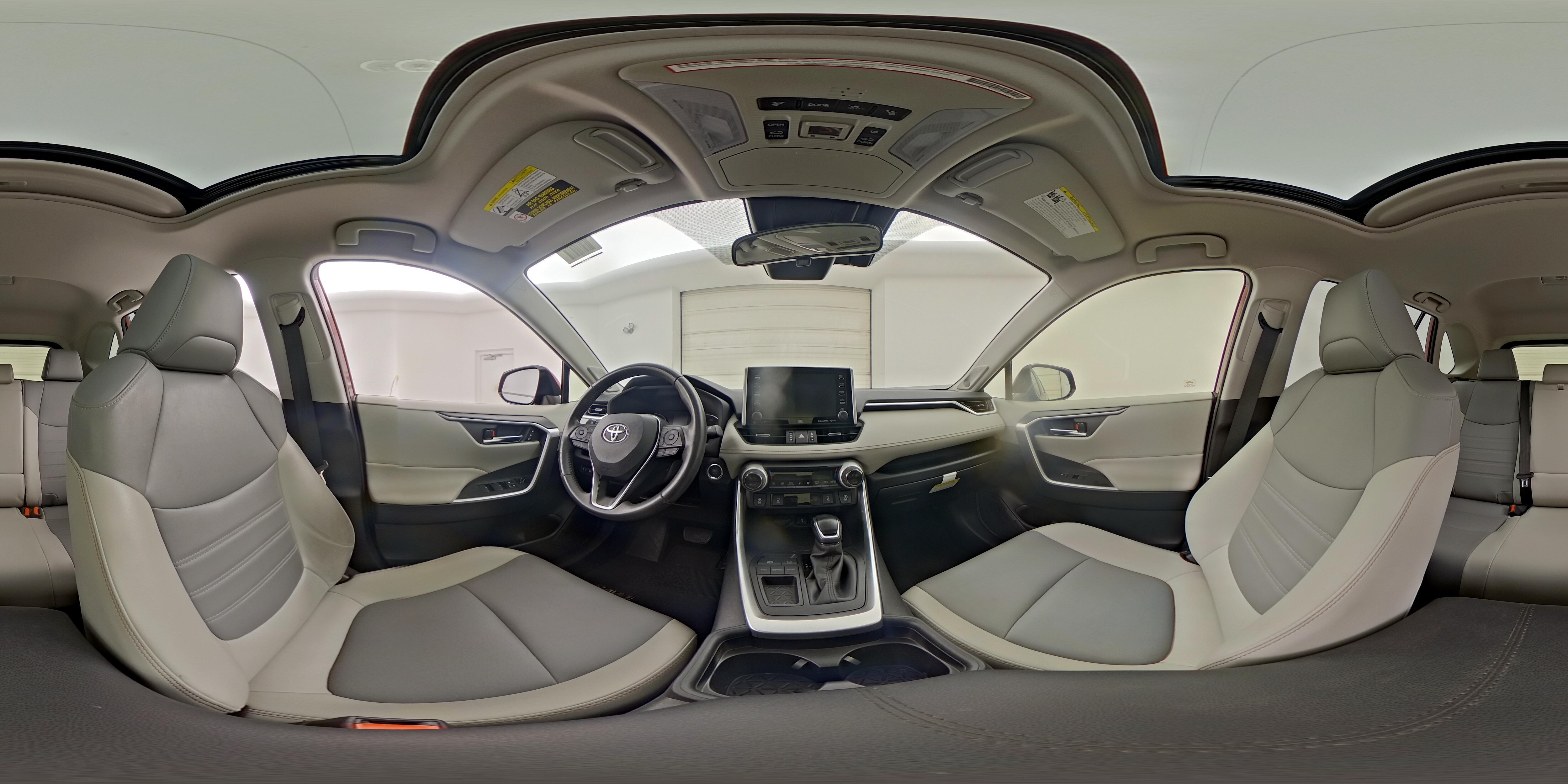 2021 Toyota RAV4 XLE Premium - Photo 26