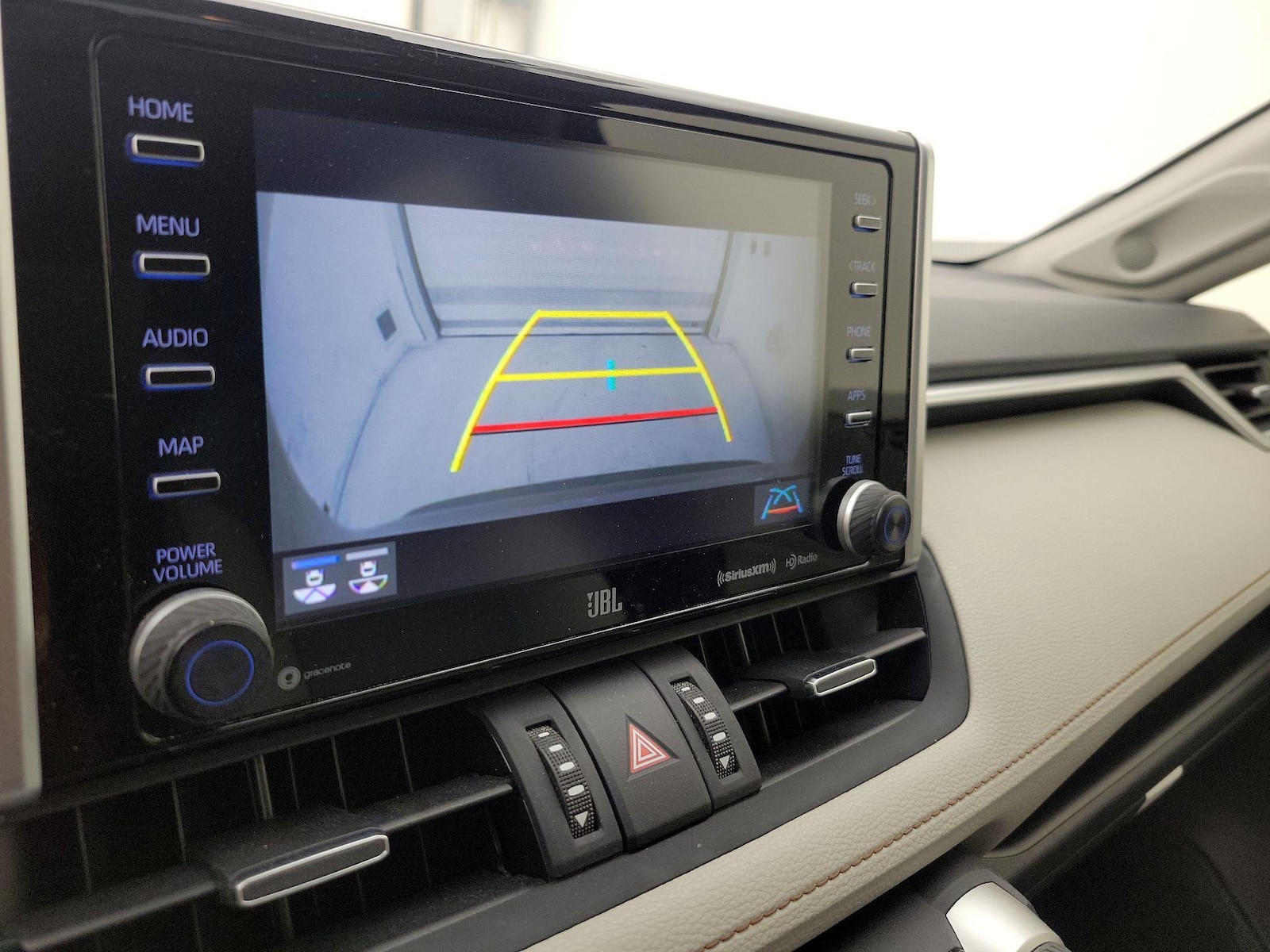 2021 Toyota RAV4 XLE Premium - Photo 15
