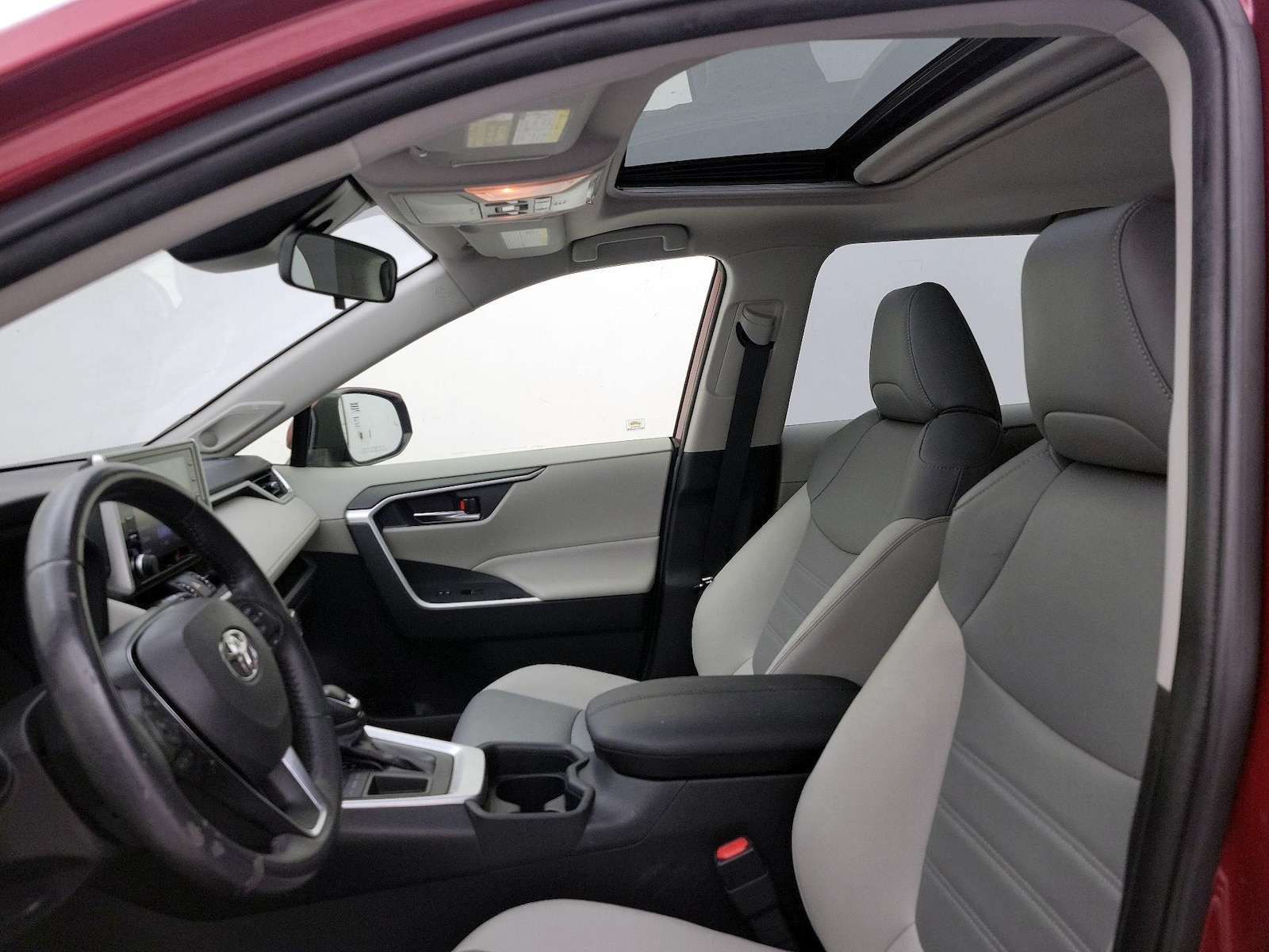 2021 Toyota RAV4 XLE Premium - Photo 20
