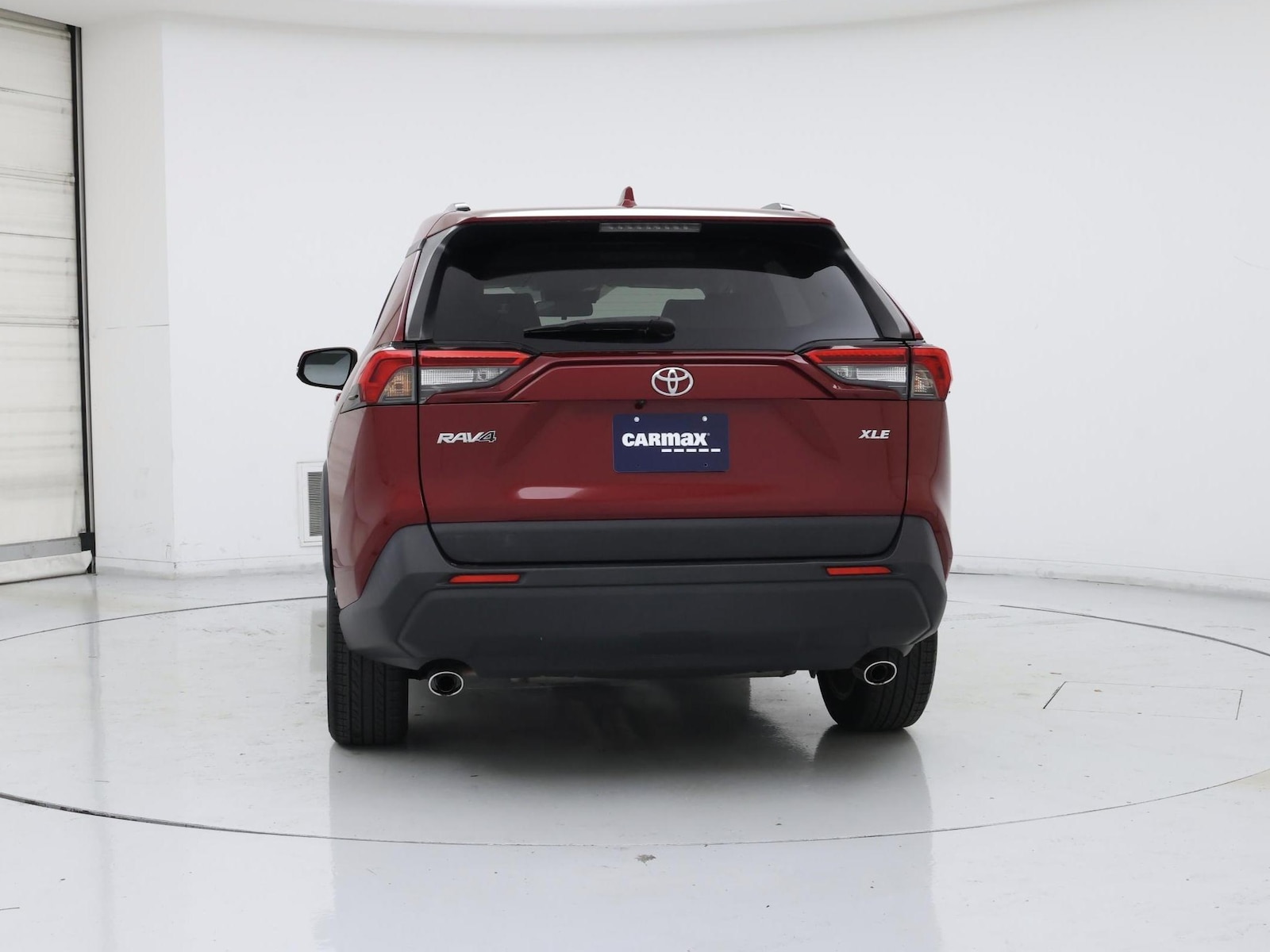 2021 Toyota RAV4 XLE Premium - Photo 7