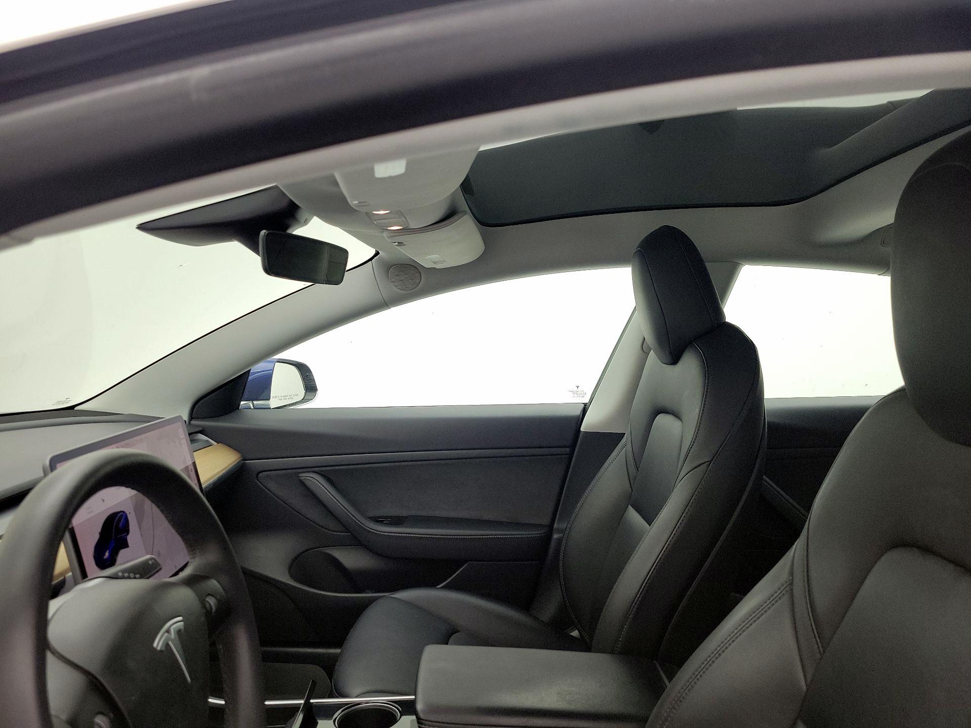 Thumbnail: 2020 Tesla Model 3 - 20