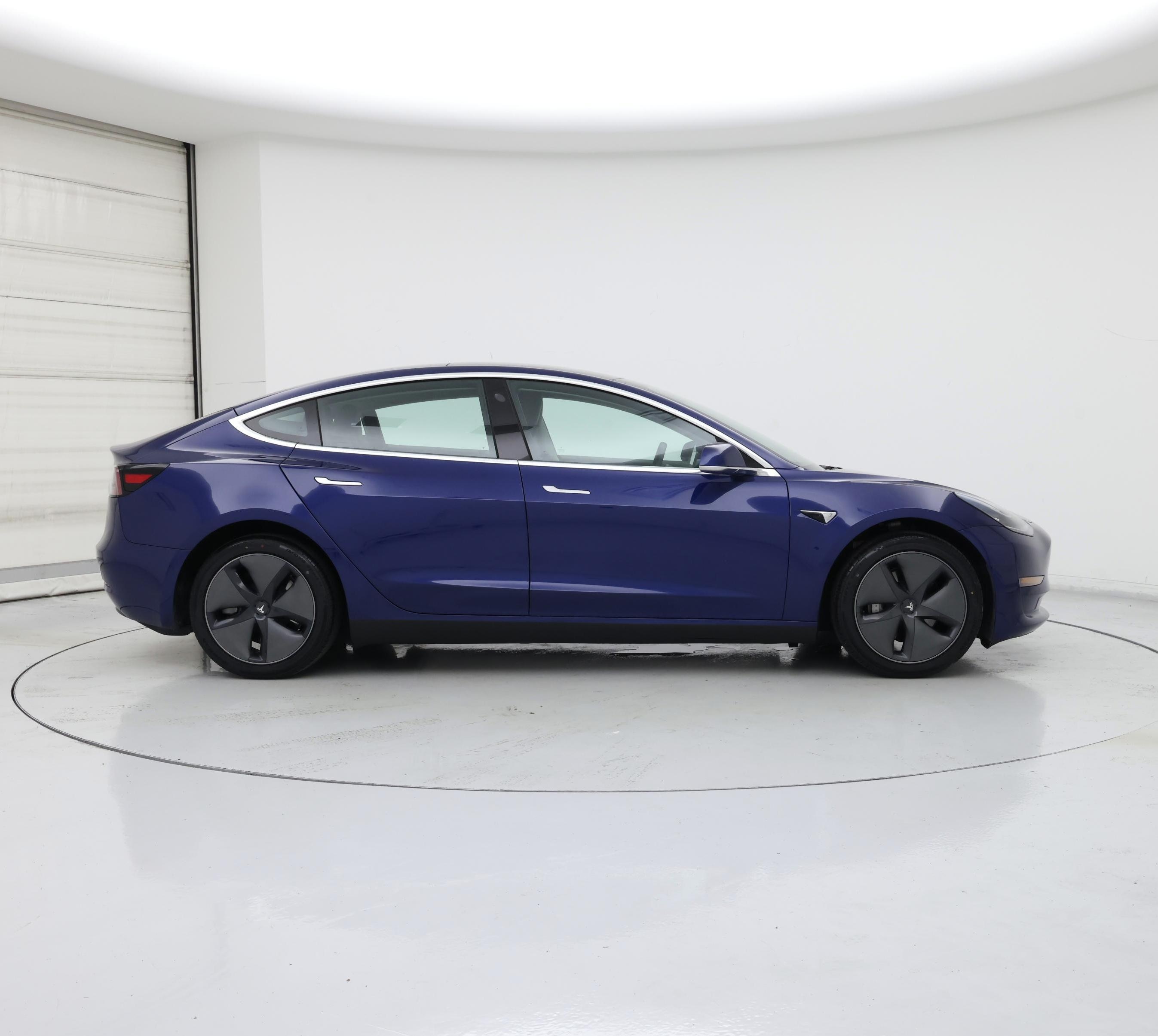 Thumbnail: 2020 Tesla Model 3 - 7