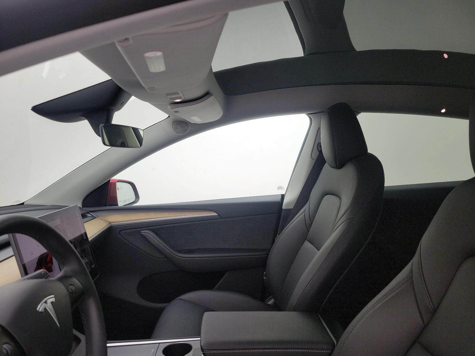 Thumbnail: 2024 Tesla Model Y - 20