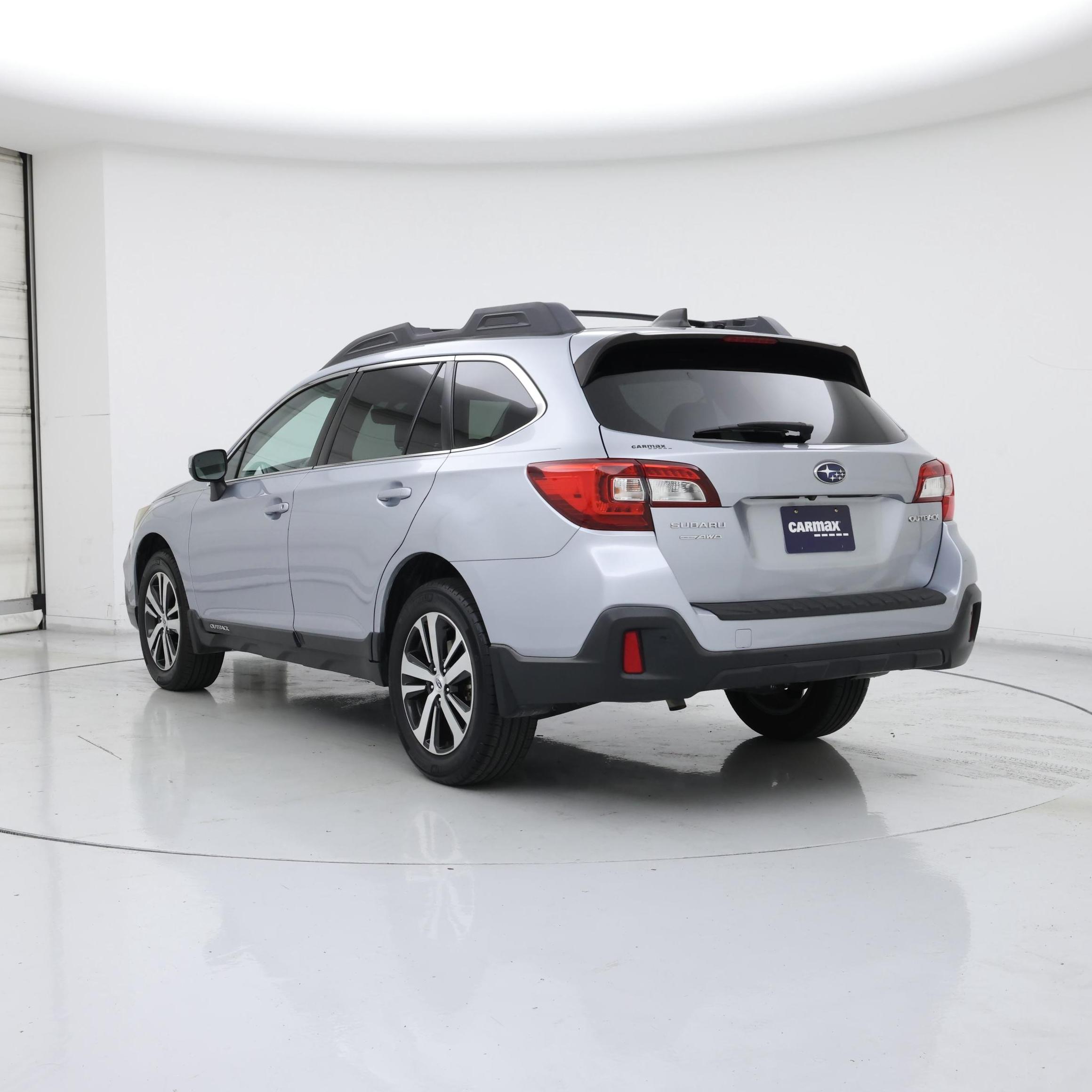 Thumbnail: 2018 Subaru Outback - 2