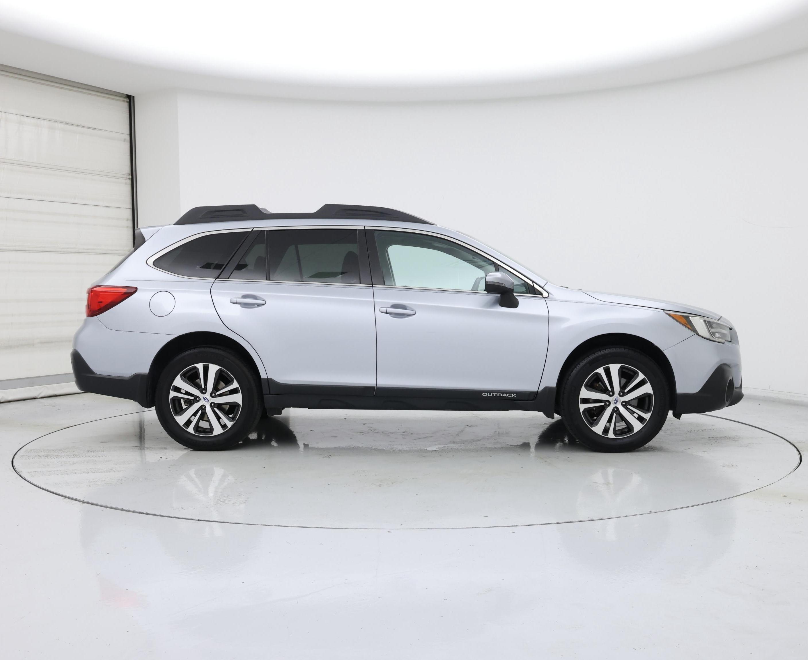 Thumbnail: 2018 Subaru Outback - 7