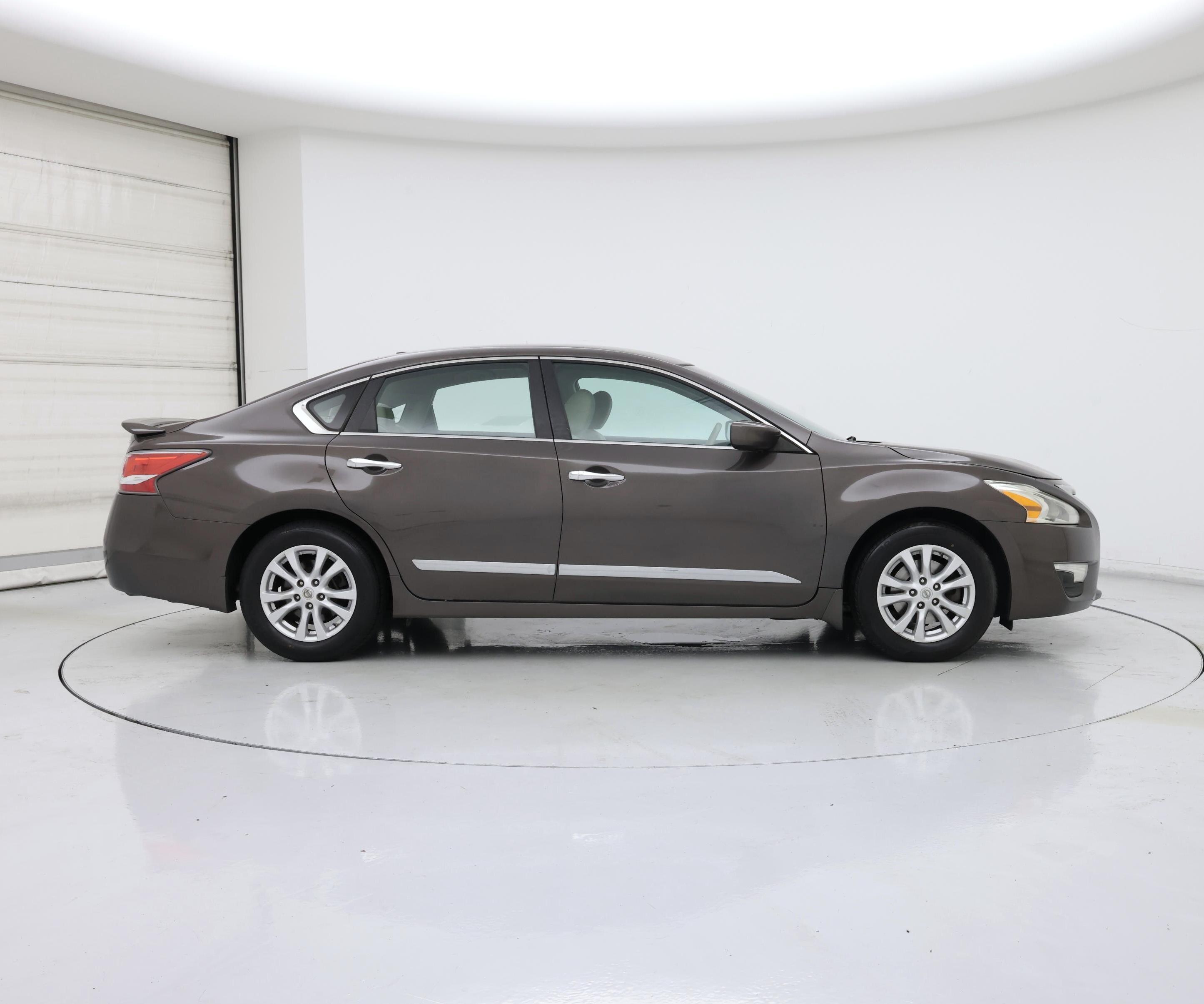 Thumbnail: 2014 Nissan Altima - 7