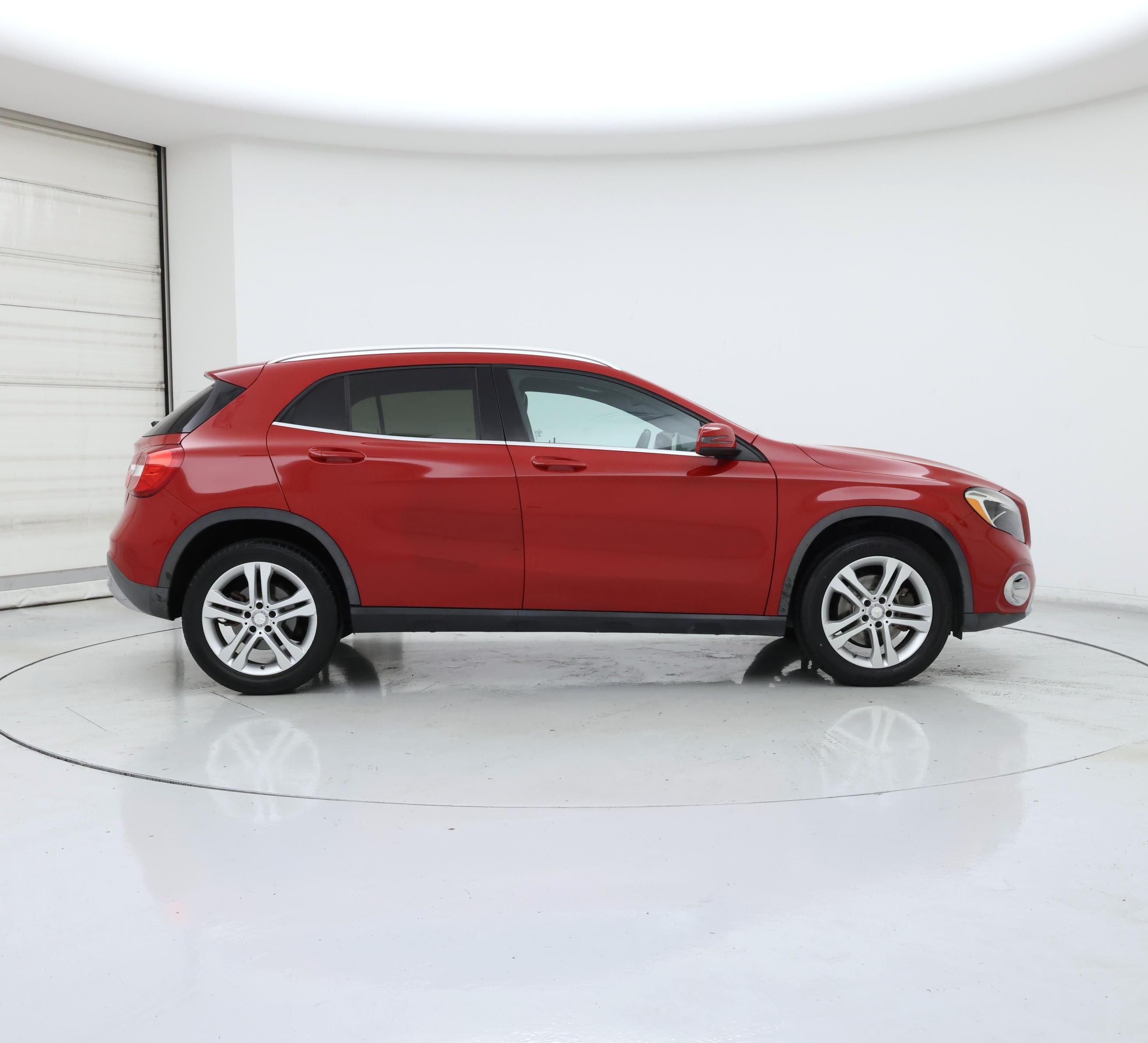 Thumbnail: 2018 Mercedes-Benz GLA - 7