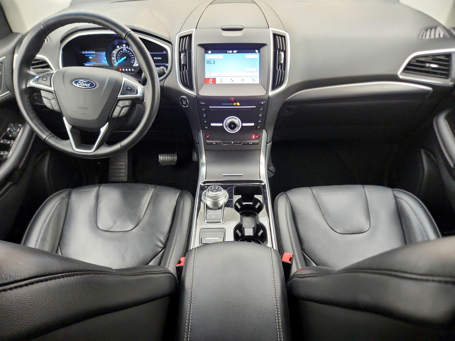 Thumbnail: 2019 Ford Edge - 9