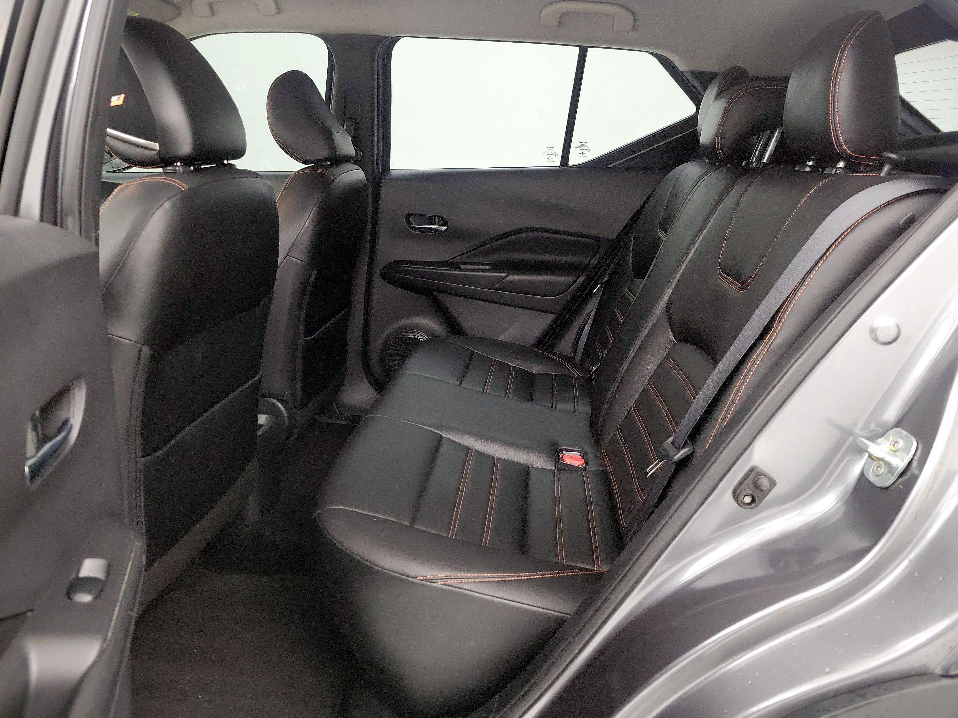 Thumbnail: 2018 Nissan Kicks - 19