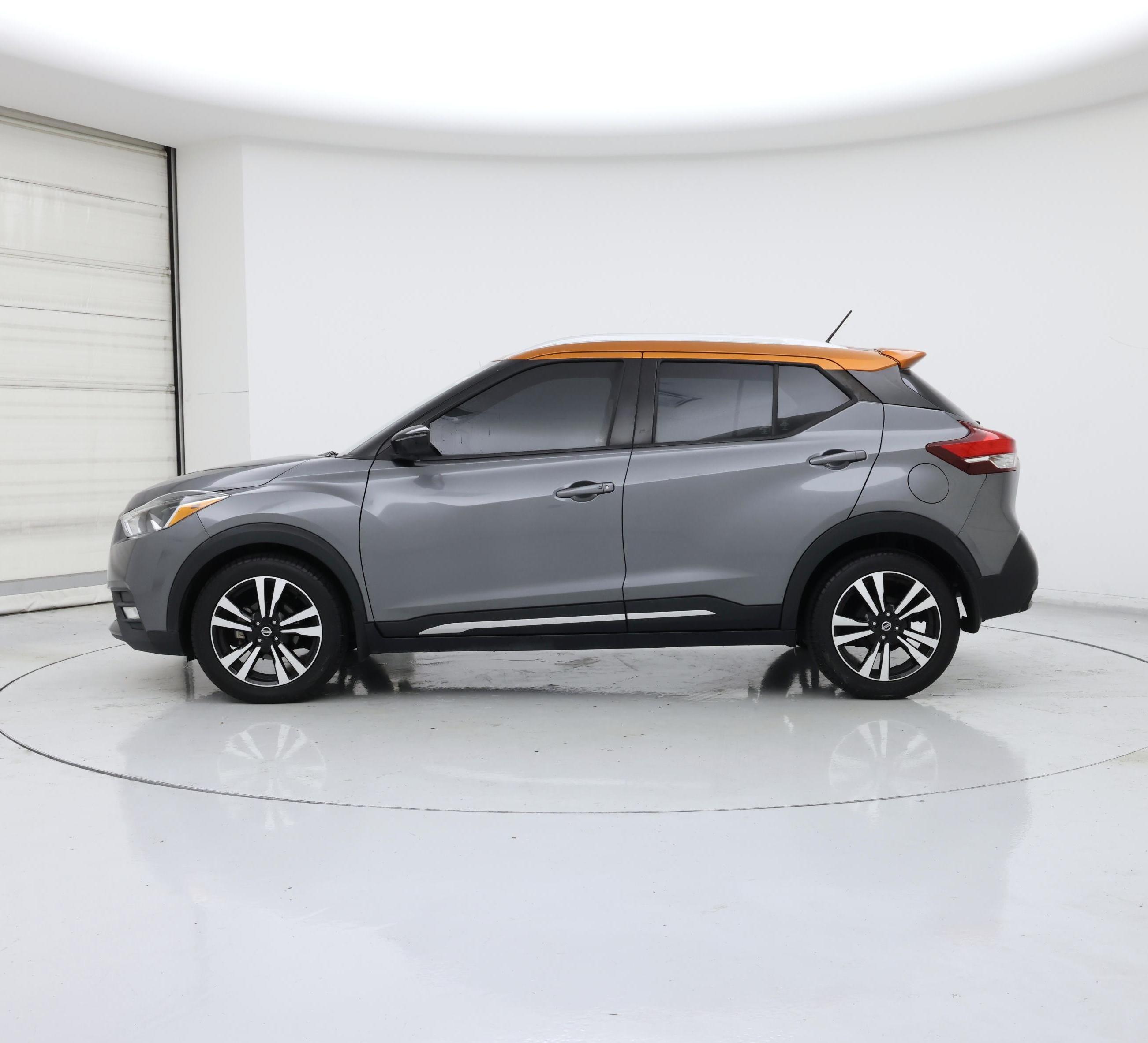 Thumbnail: 2018 Nissan Kicks - 3