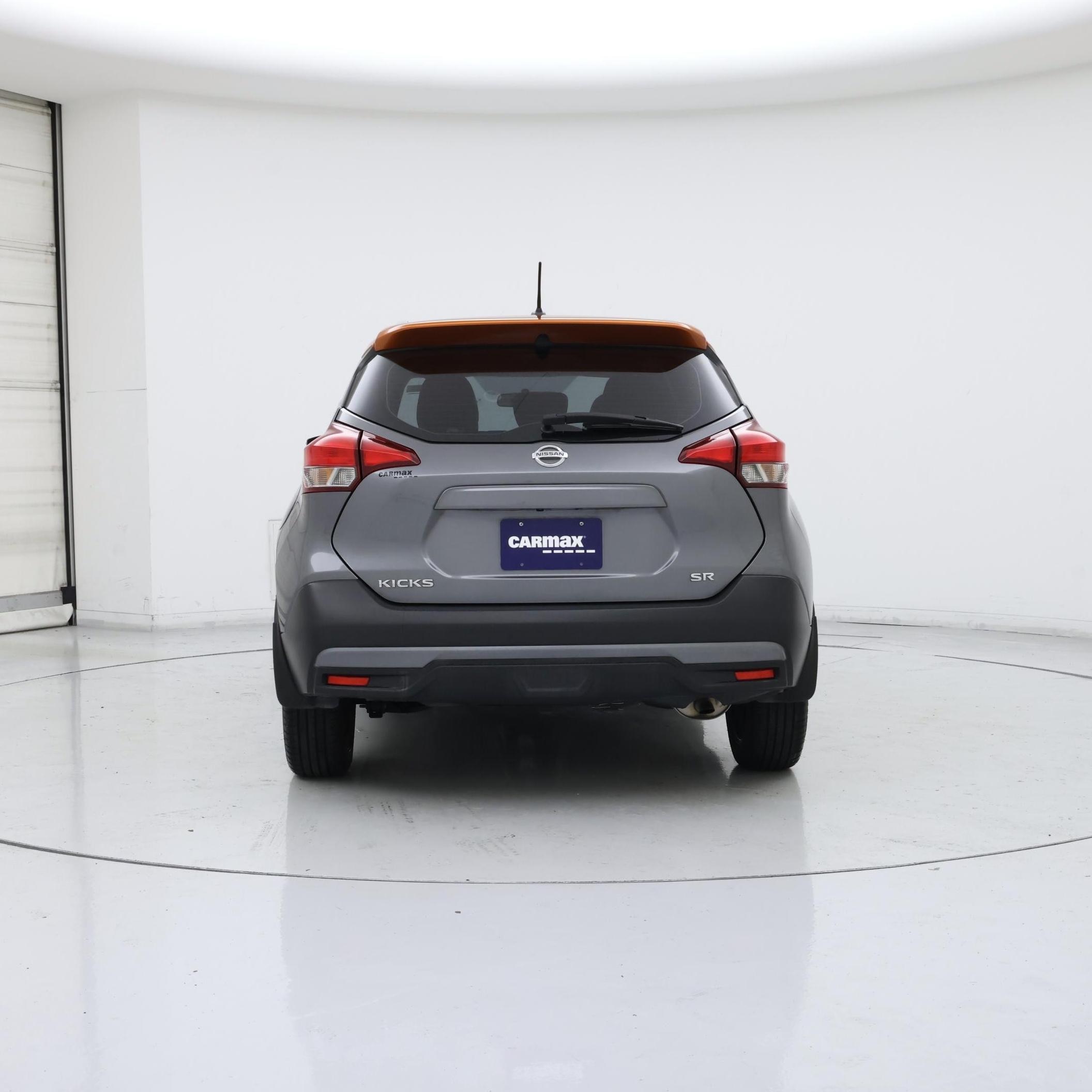 Thumbnail: 2018 Nissan Kicks - 6