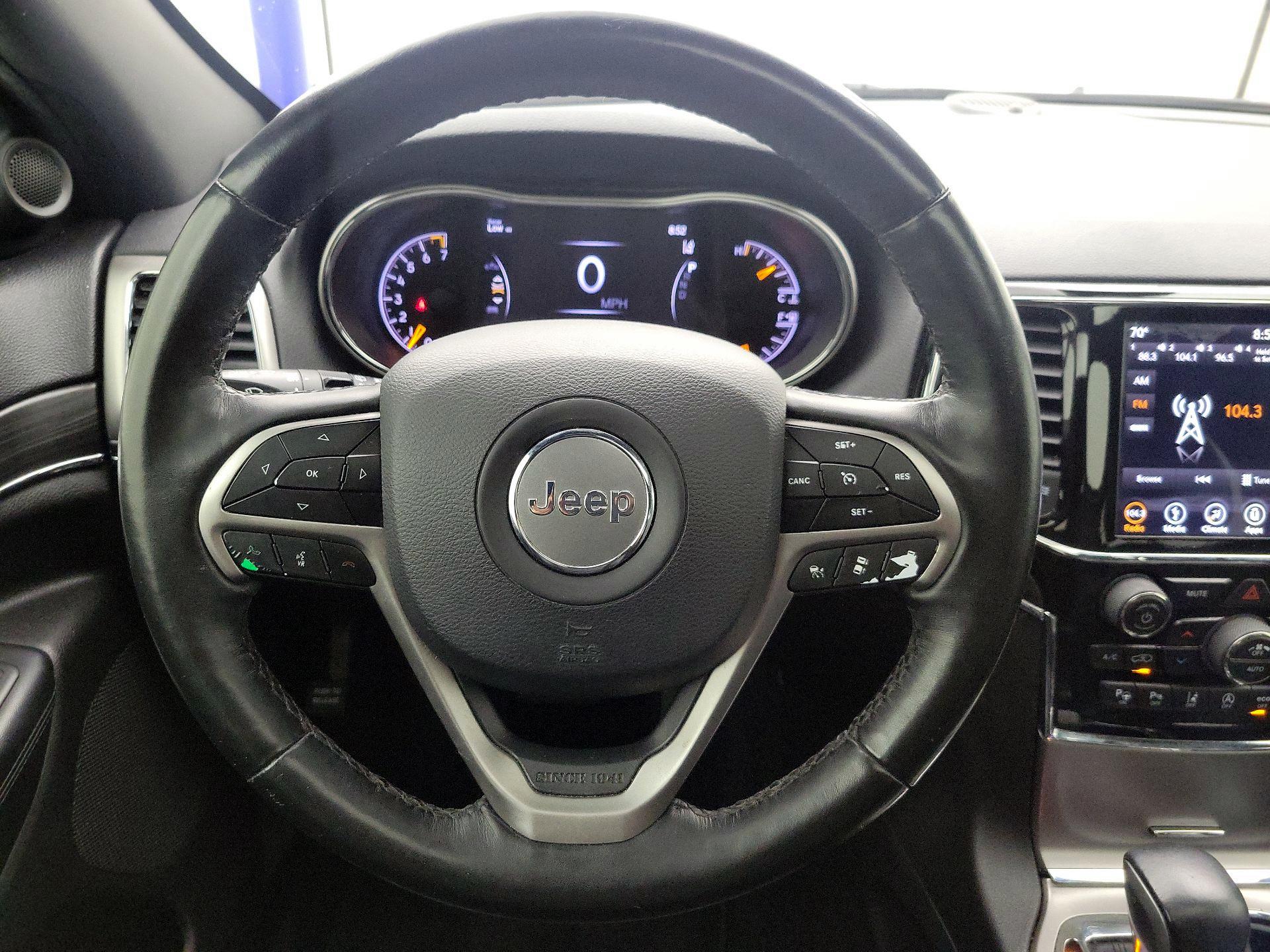 Thumbnail: 2019 Jeep Grand Cherokee - 10