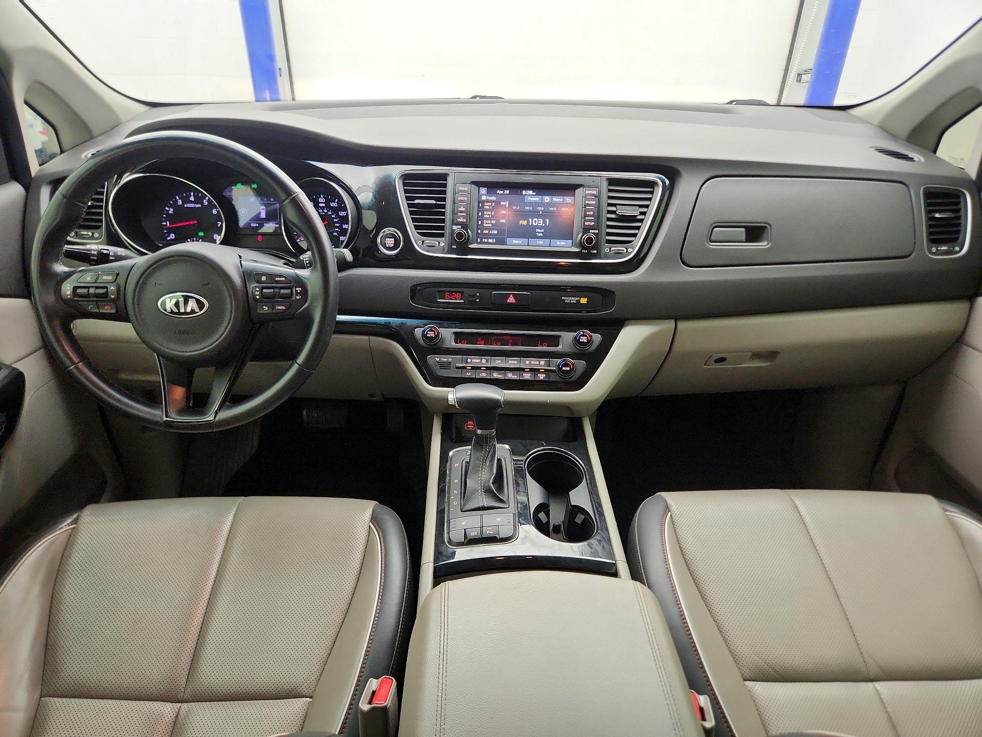 Thumbnail: 2017 Kia Sedona - 9