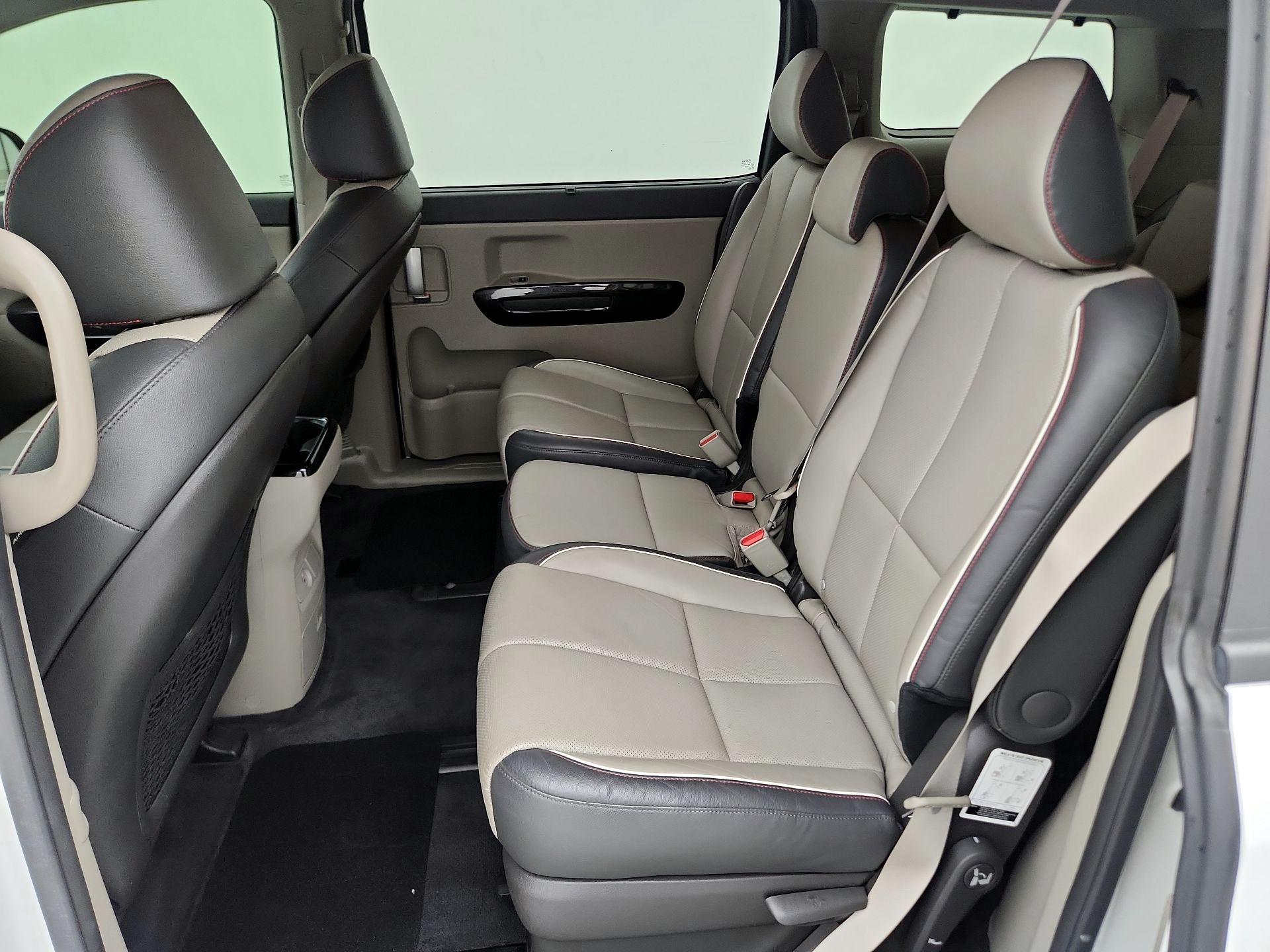 Thumbnail: 2017 Kia Sedona - 19