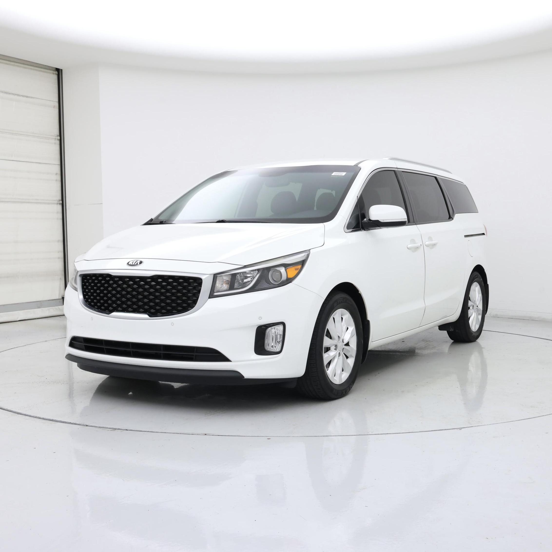 Thumbnail: 2017 Kia Sedona - 4