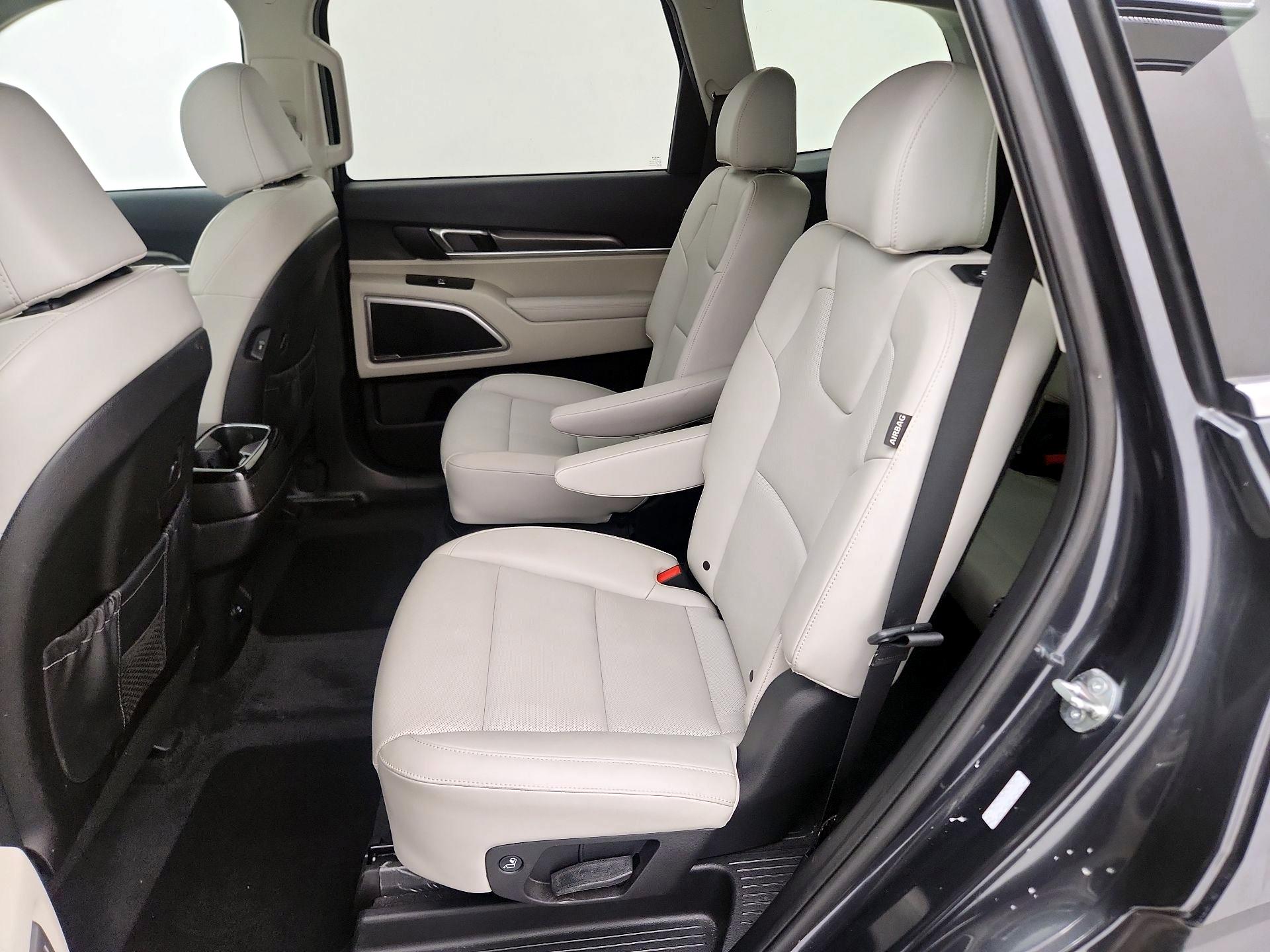 Thumbnail: 2024 Kia Telluride - 20