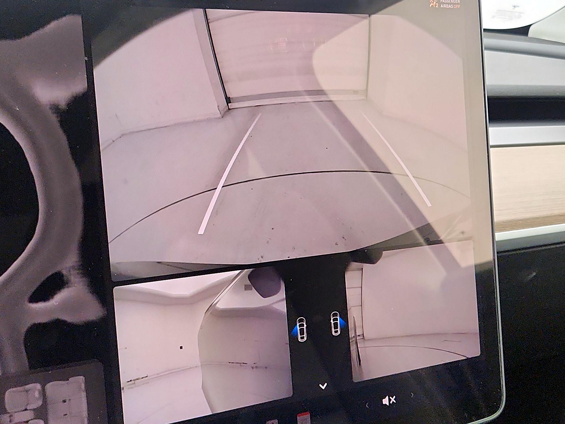 Thumbnail: 2023 Tesla Model Y - 14