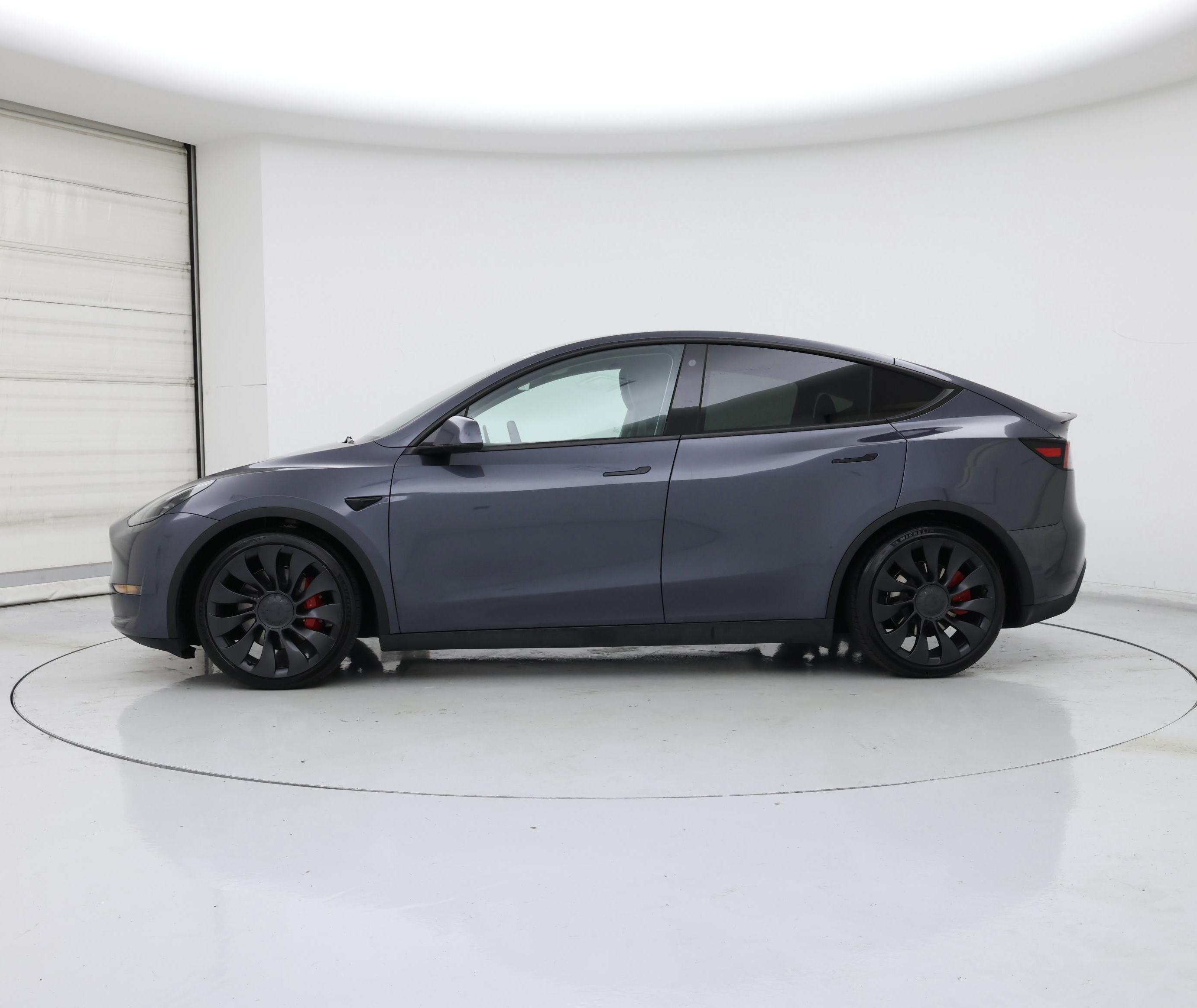 Thumbnail: 2023 Tesla Model Y - 3