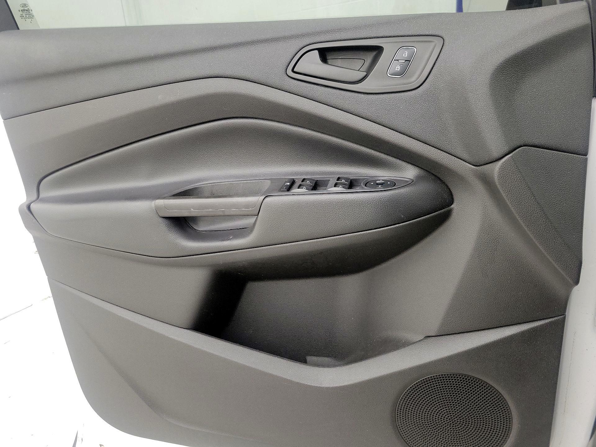 Thumbnail: 2019 Ford Escape - 12