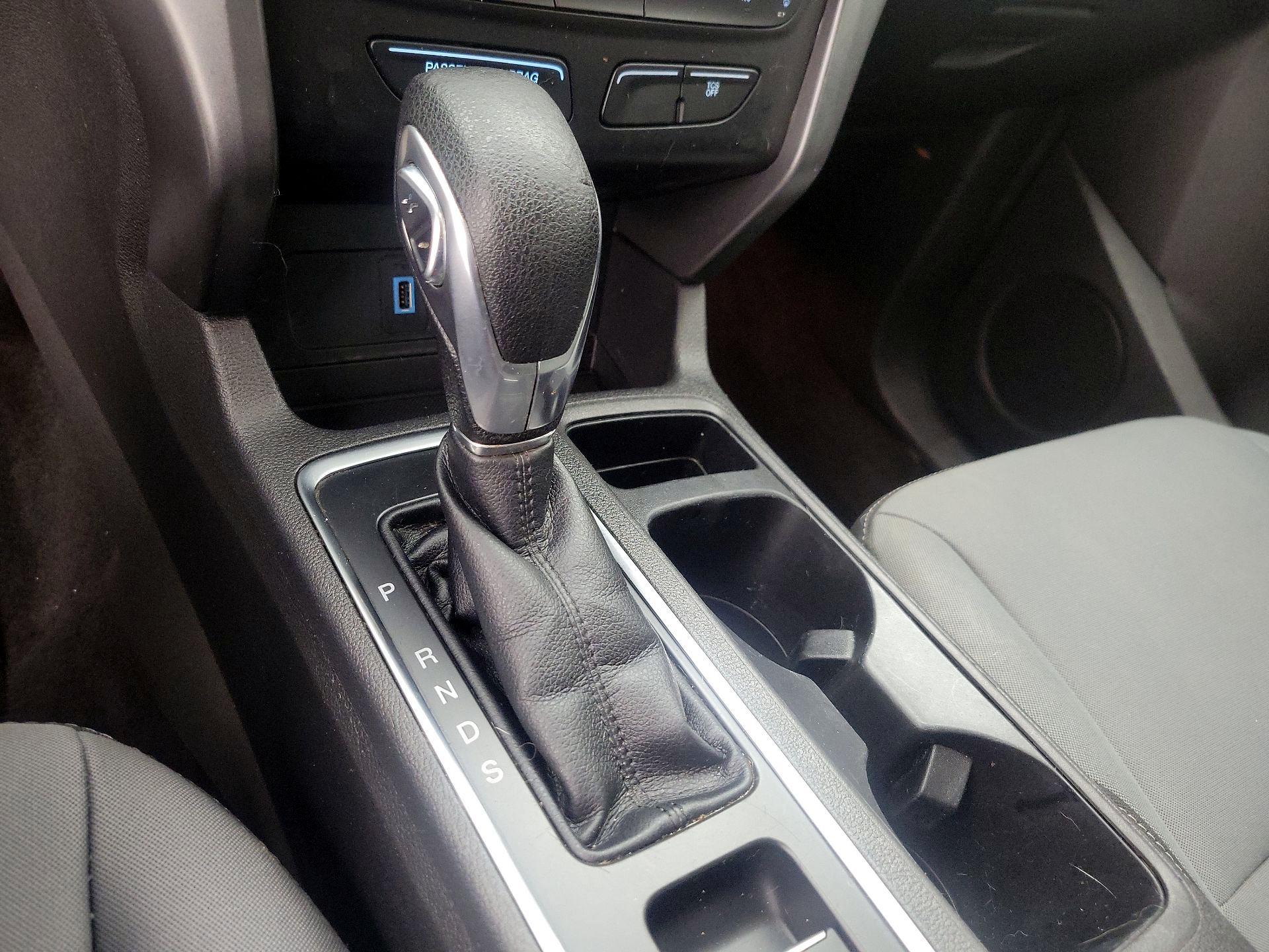 Thumbnail: 2019 Ford Escape - 17