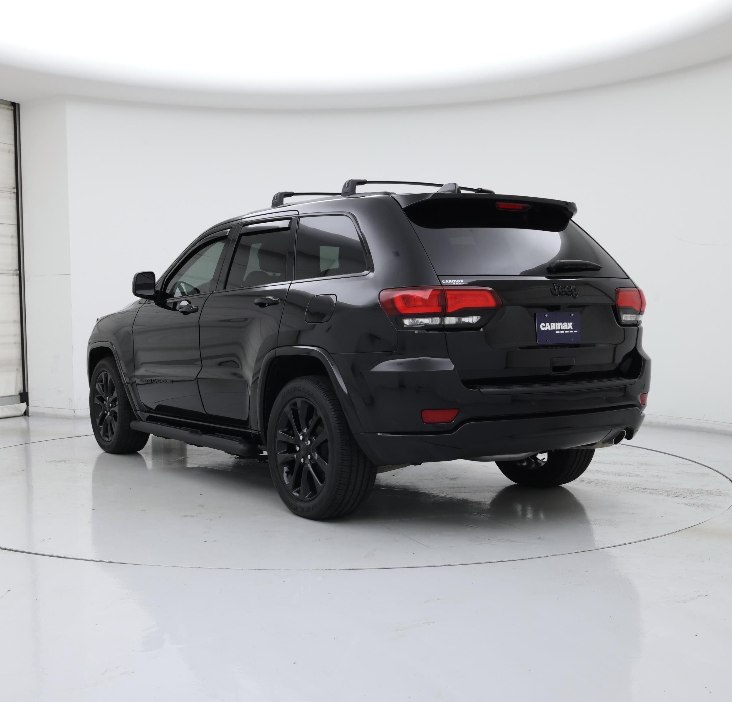 Thumbnail: 2020 Jeep Grand Cherokee - 2