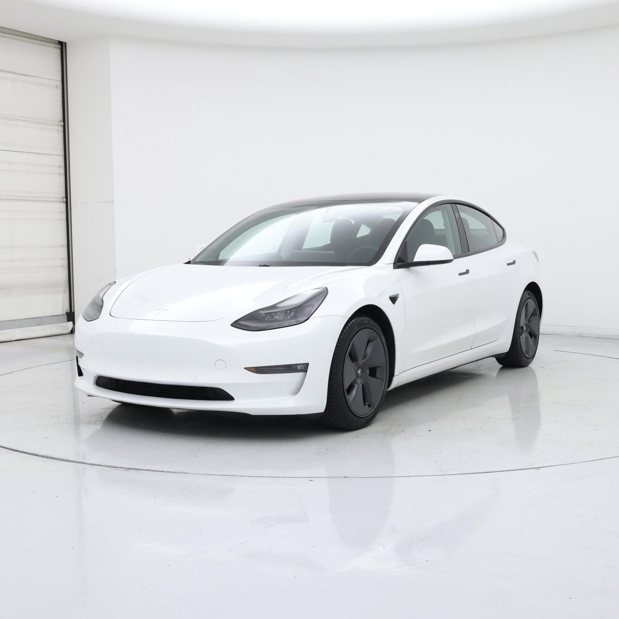 Thumbnail: 2021 Tesla Model 3 - 4