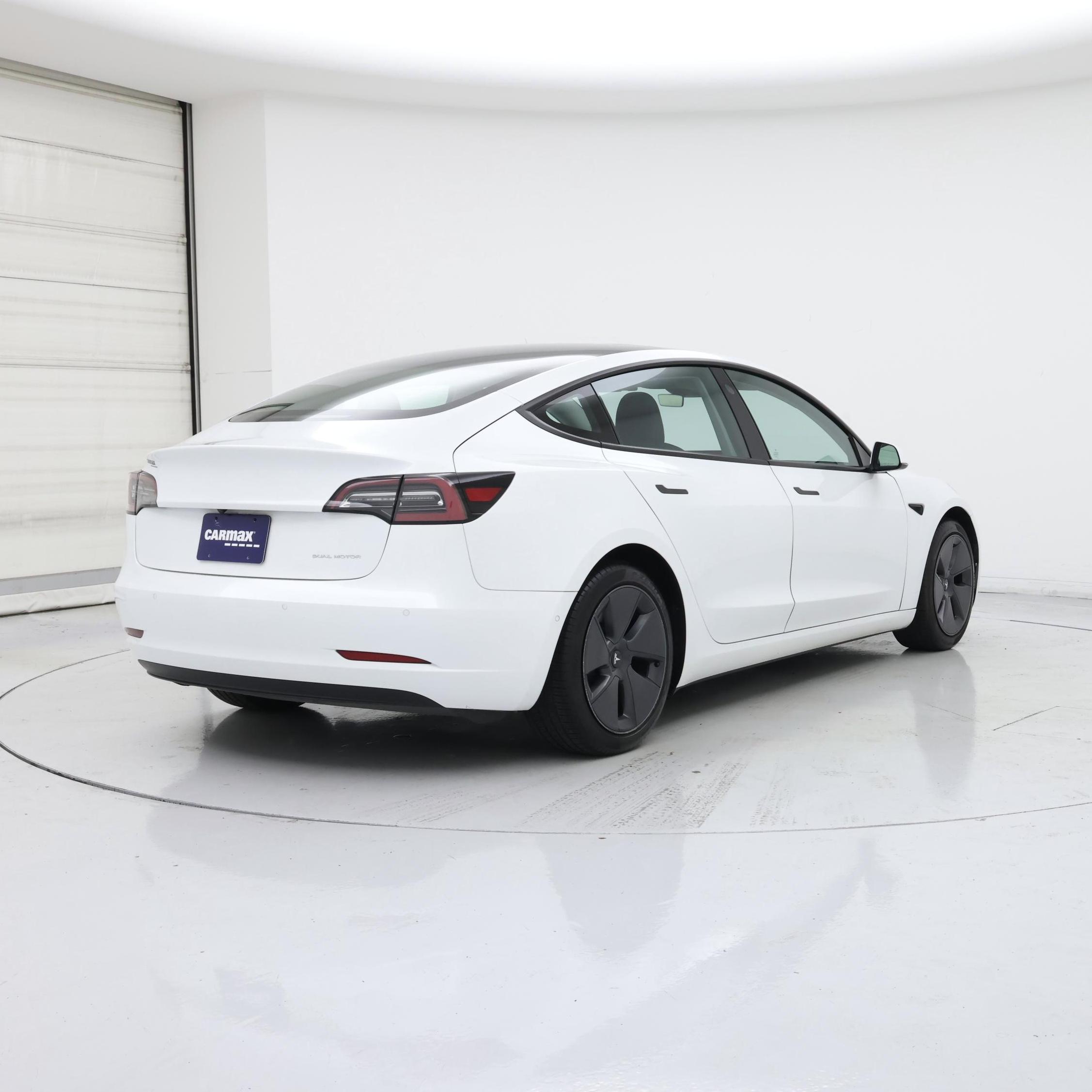 Thumbnail: 2021 Tesla Model 3 - 8