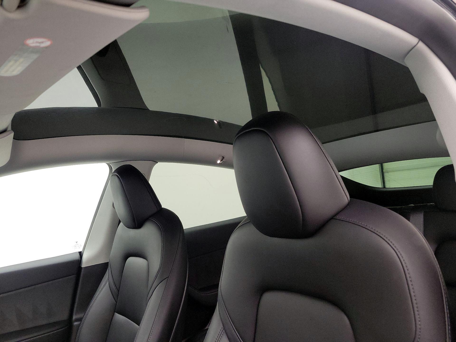 Thumbnail: 2023 Tesla Model Y - 19