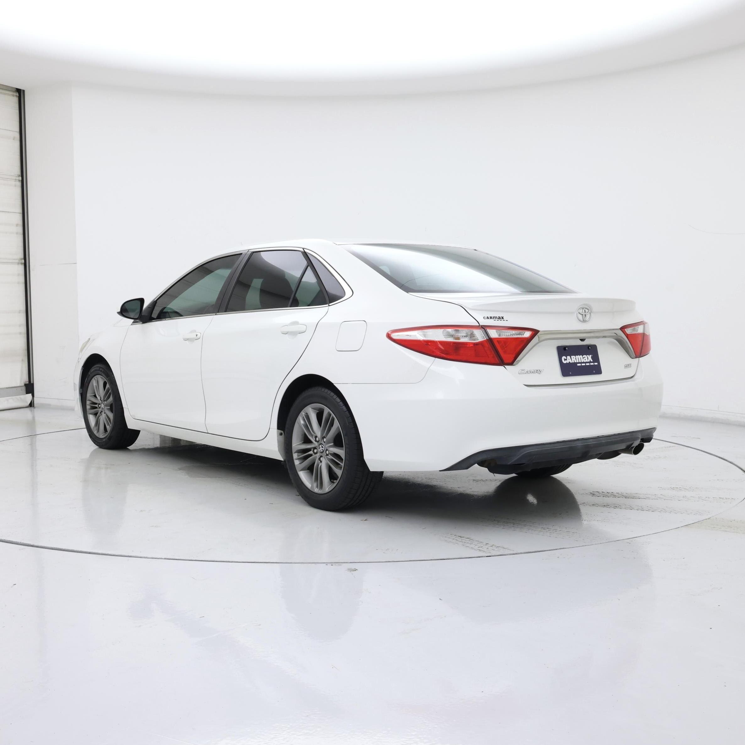 Thumbnail: 2017 Toyota Camry - 2