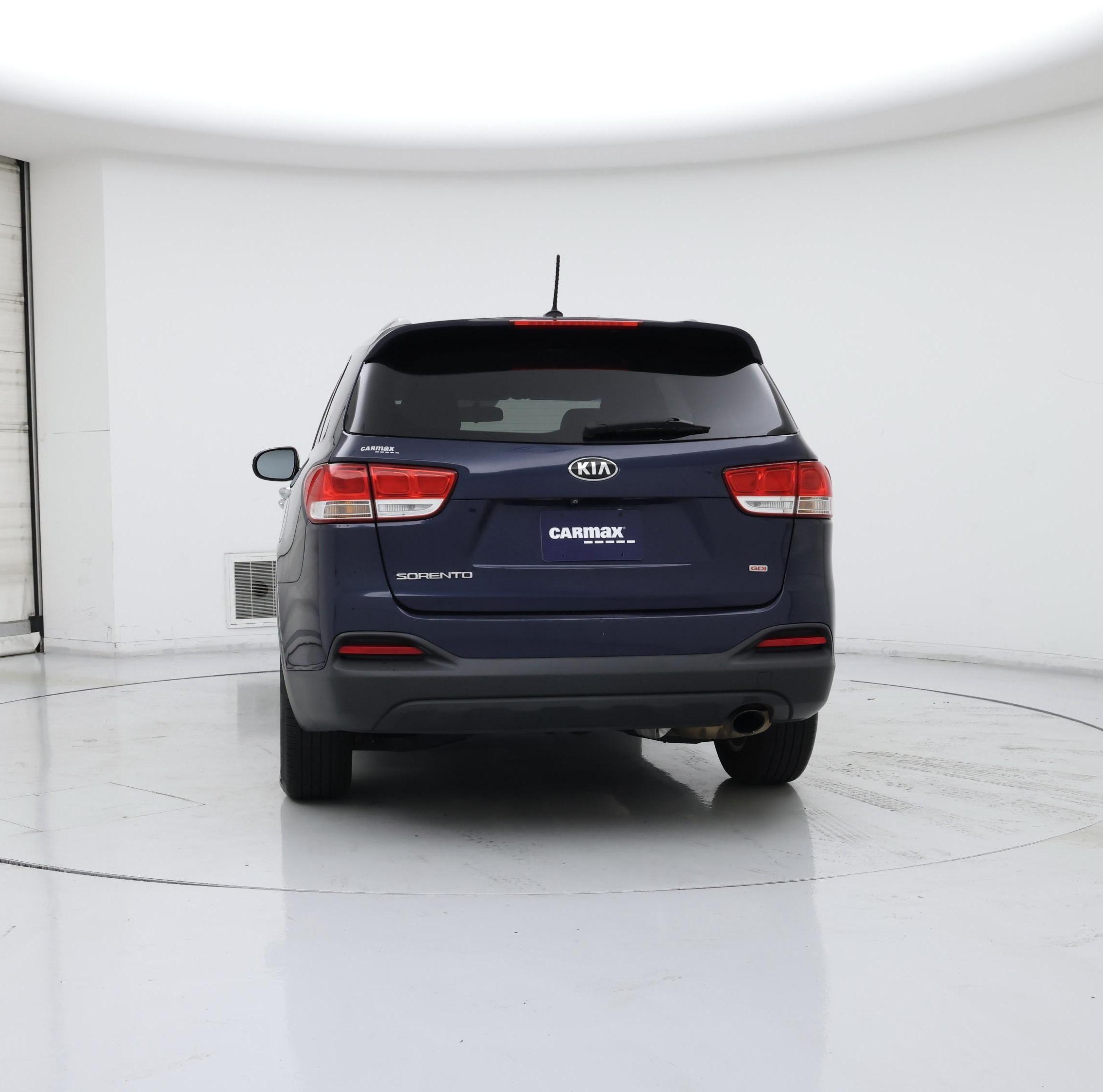 Thumbnail: 2017 Kia Sorento - 6