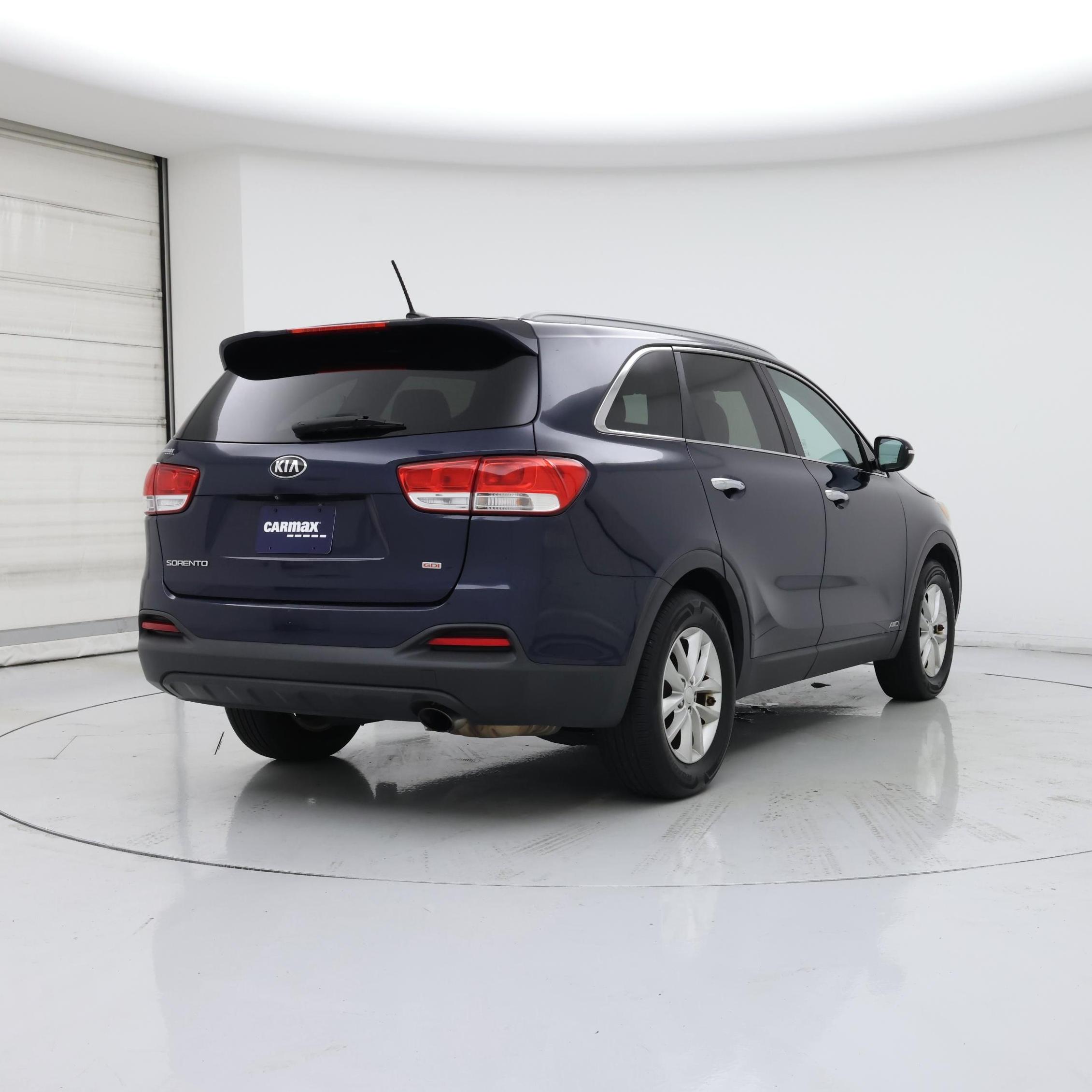 Thumbnail: 2017 Kia Sorento - 8