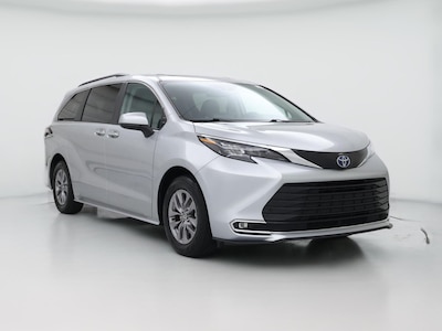 2024 Toyota Sienna Hybrid XLE