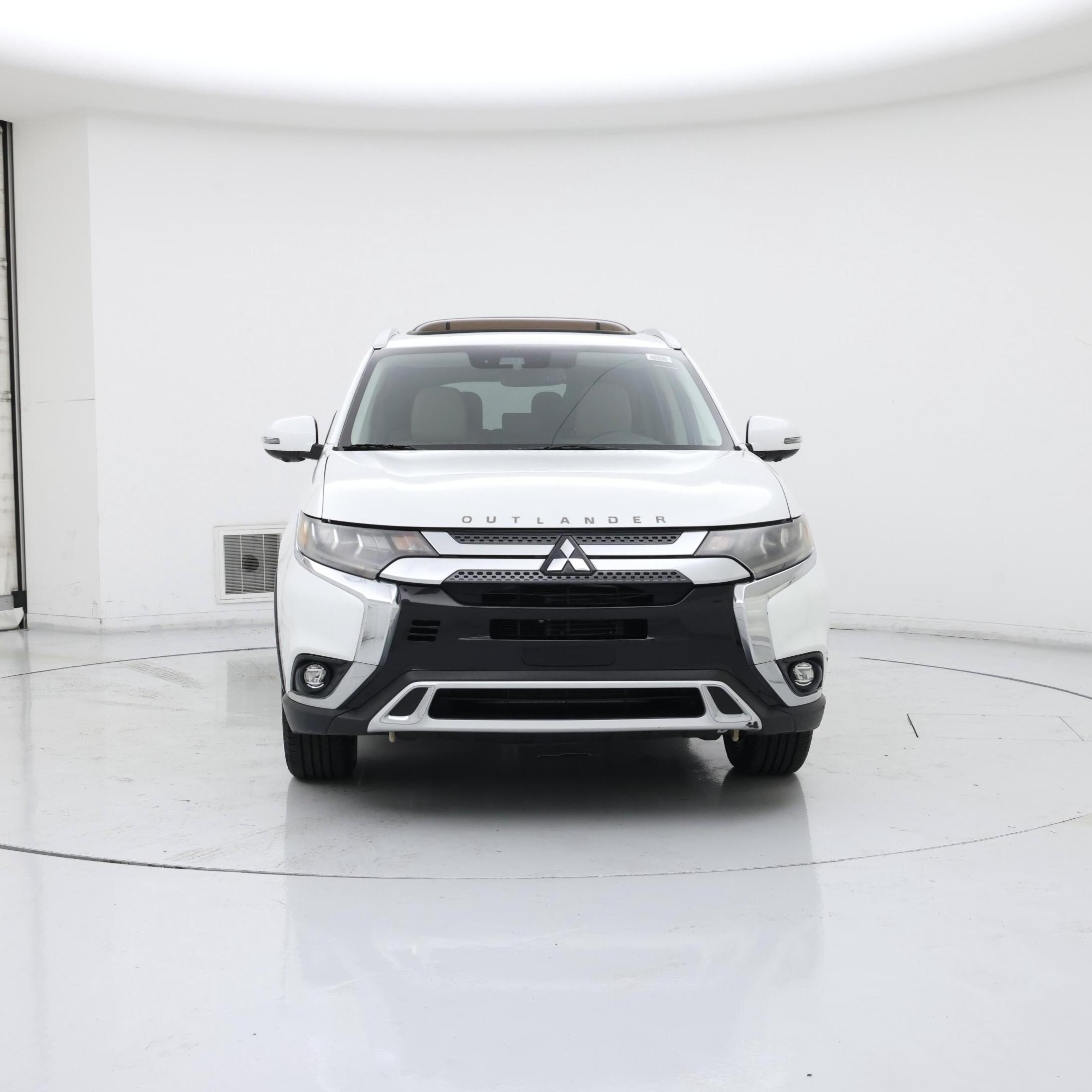 Thumbnail: 2019 Mitsubishi Outlander - 5