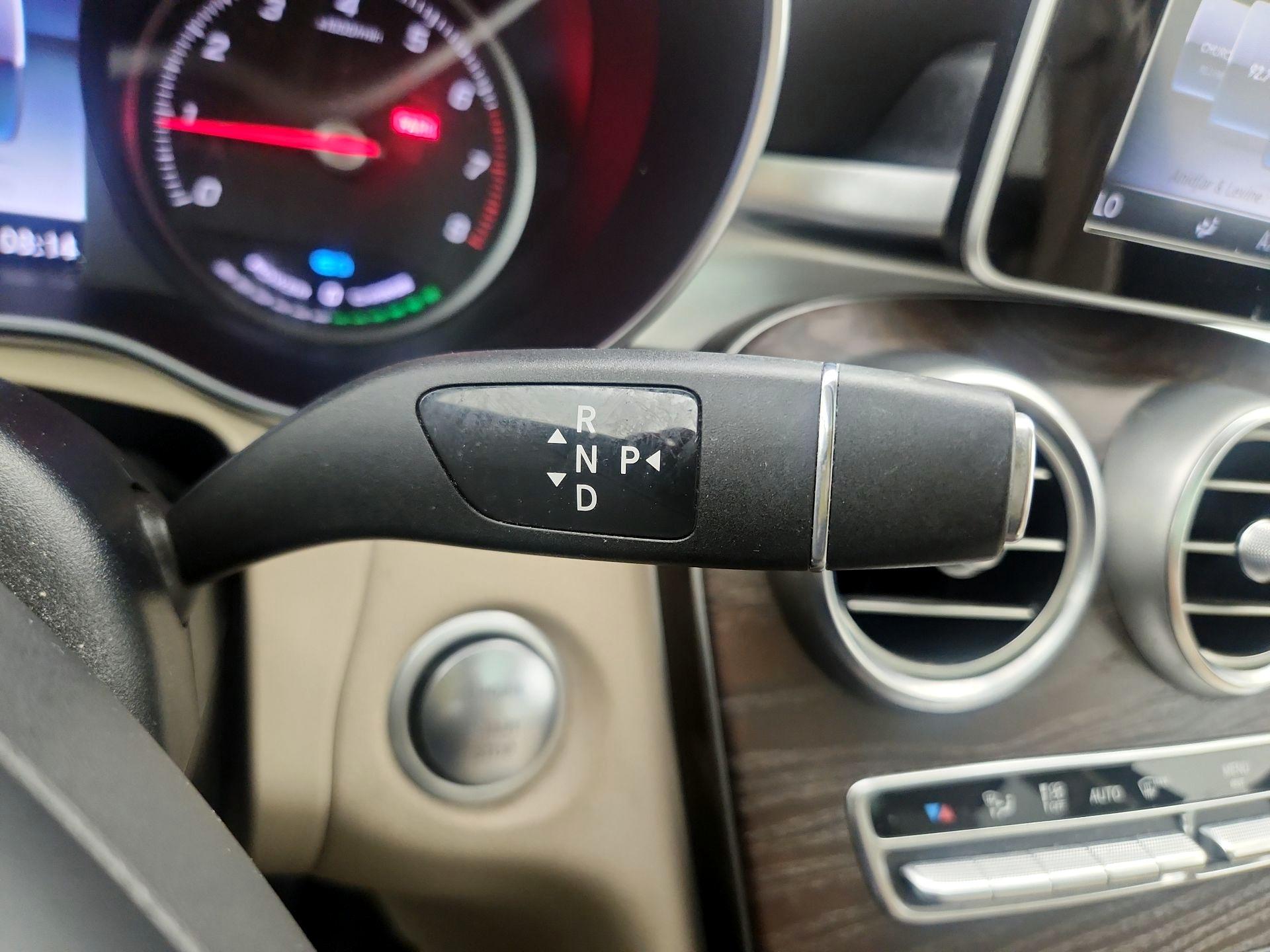 Thumbnail: 2019 Mercedes-Benz GLC - 17