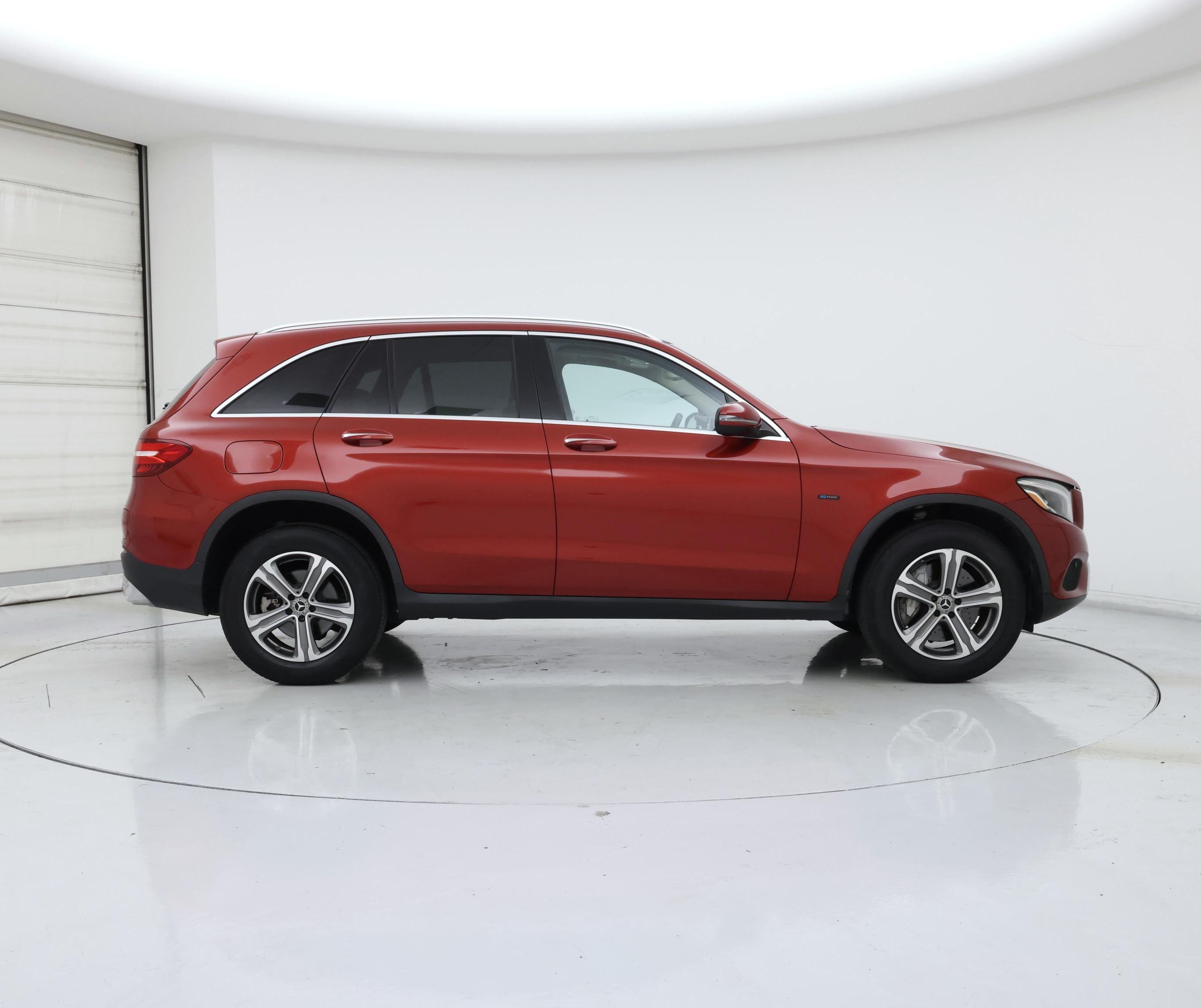 Thumbnail: 2019 Mercedes-Benz GLC - 7