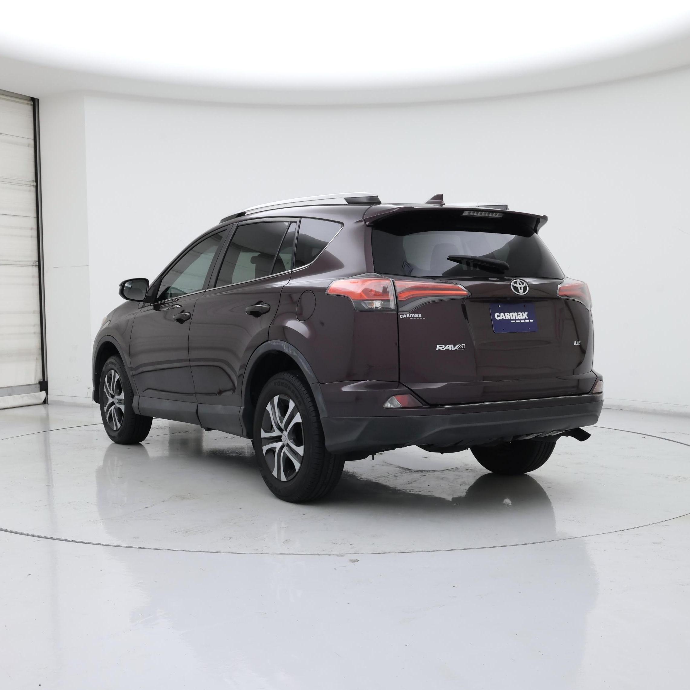 Thumbnail: 2016 Toyota RAV4 - 2