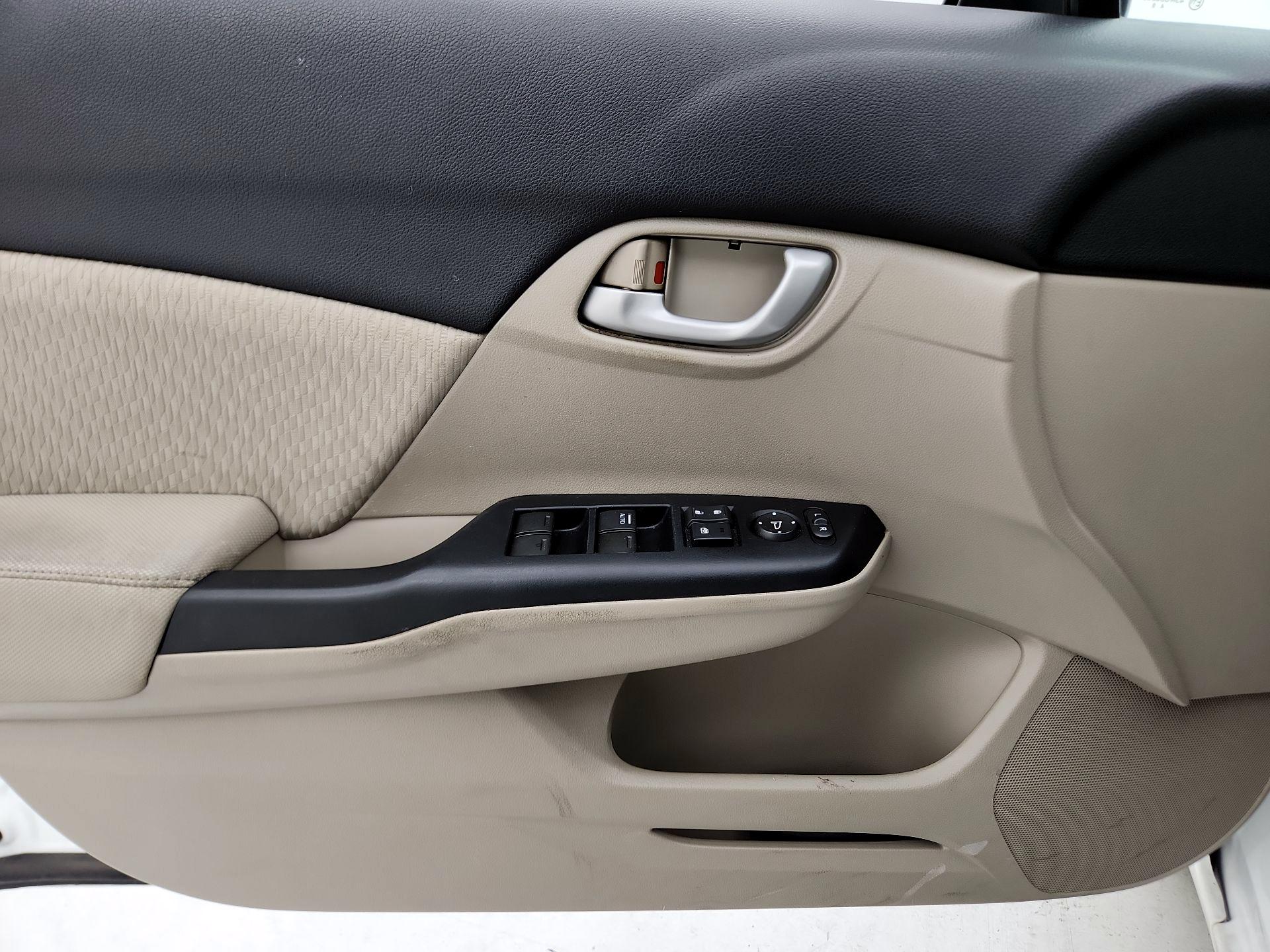 Thumbnail: 2014 Honda Civic - 12