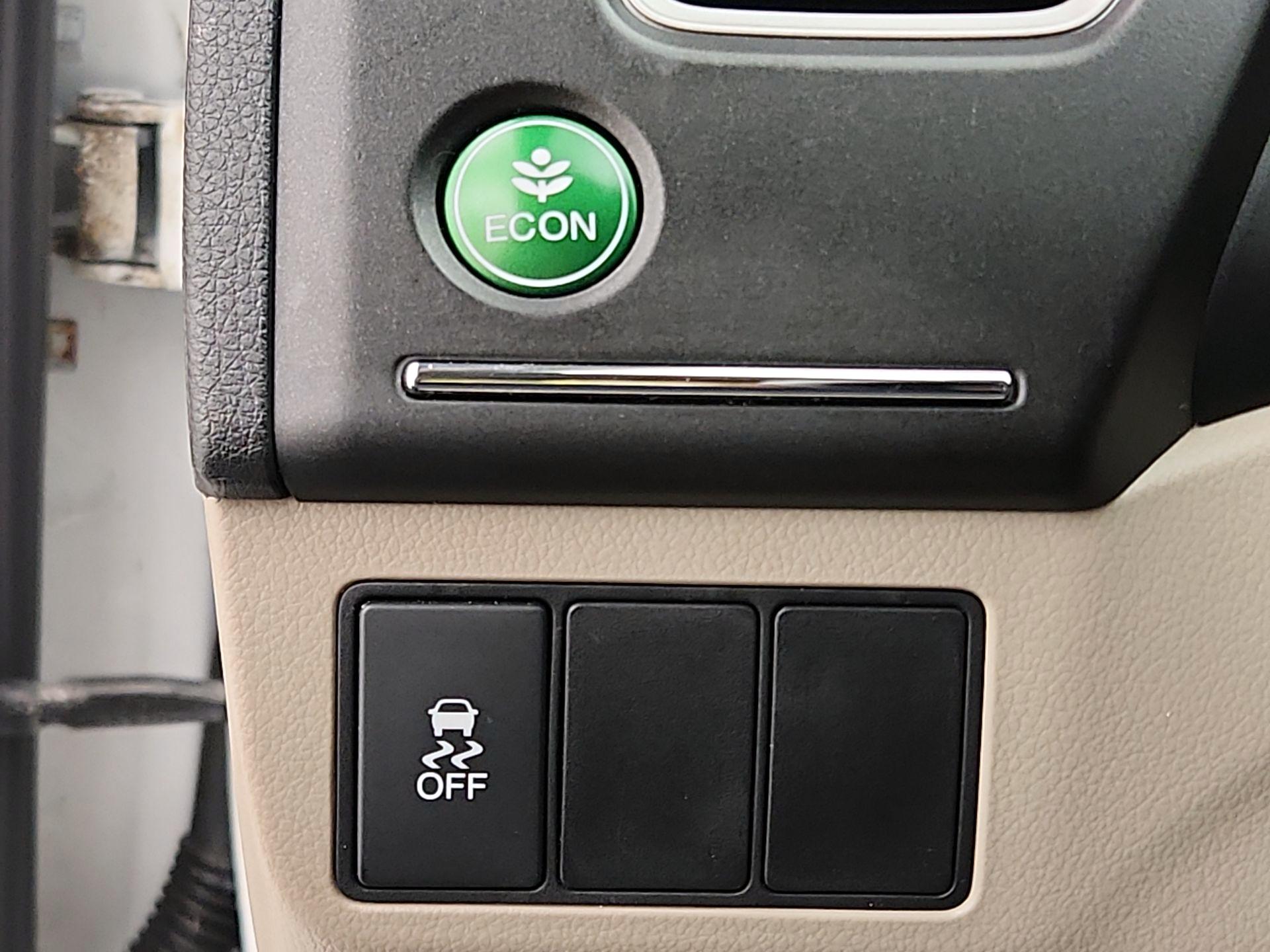 Thumbnail: 2014 Honda Civic - 13