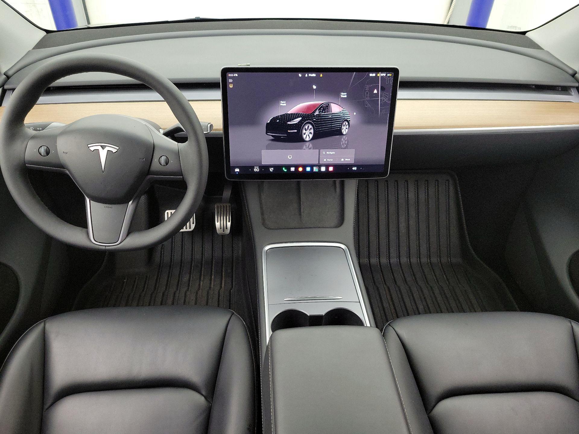 Thumbnail: 2023 Tesla Model Y - 9